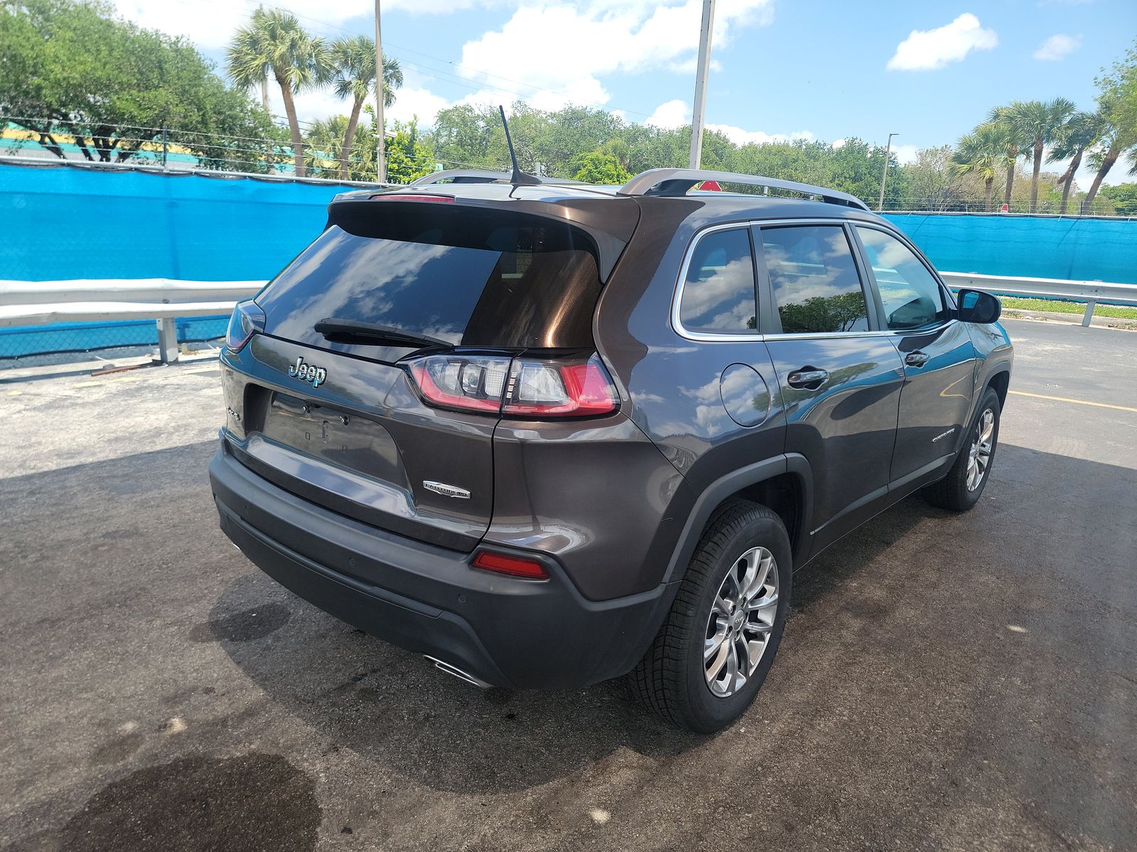 2021 Jeep Cherokee Latitude Lux AWD
