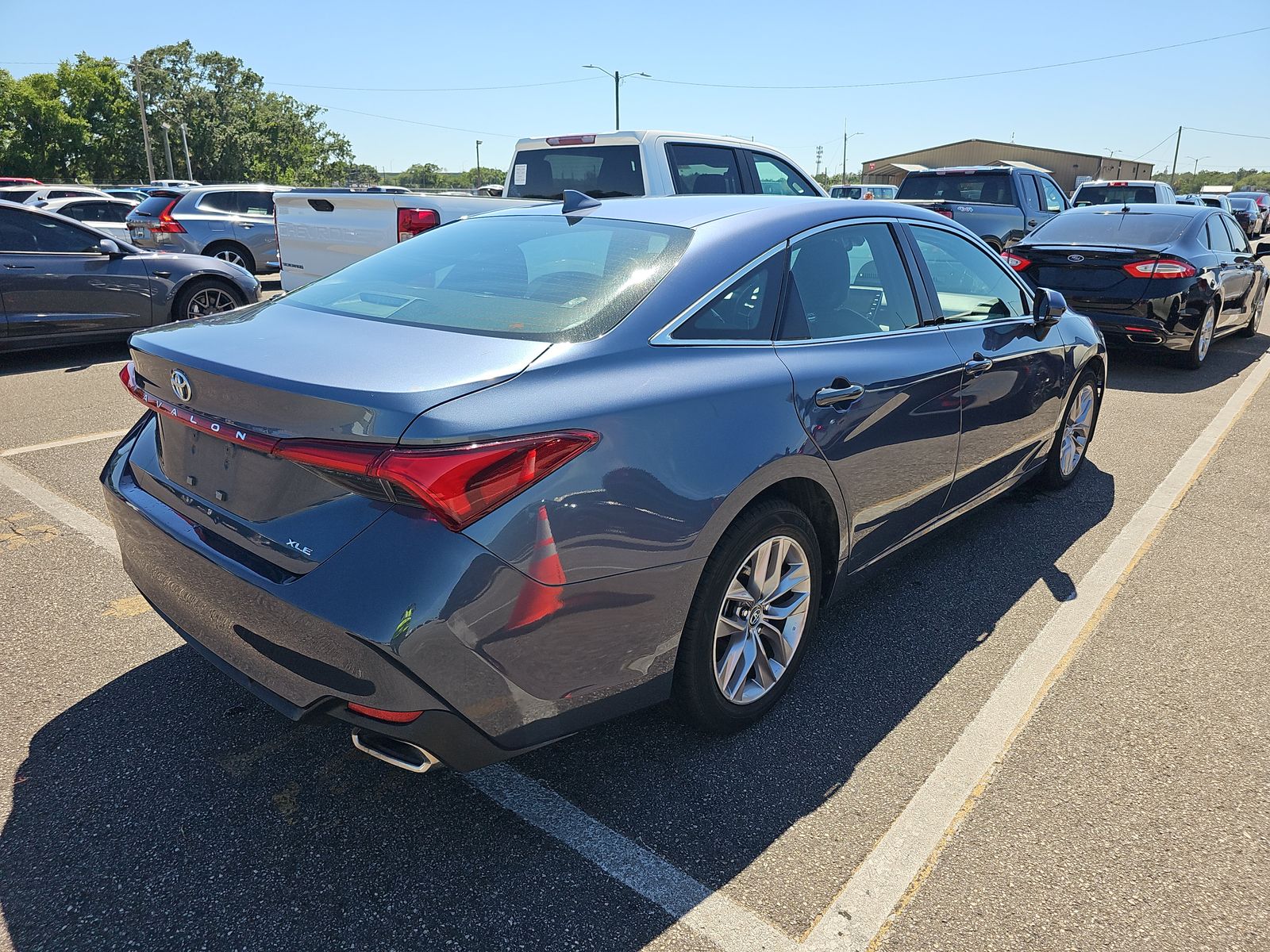 2019 Toyota Avalon XLE FWD