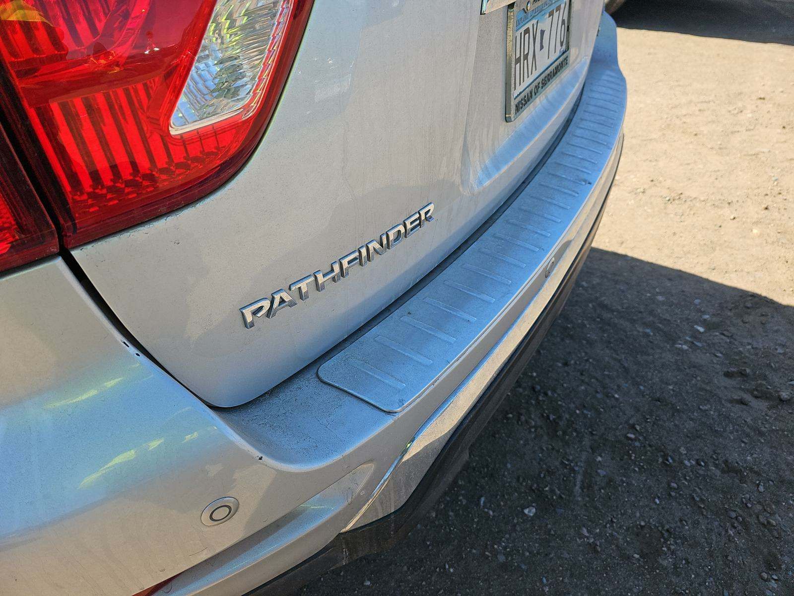2018 Nissan Pathfinder SV AWD