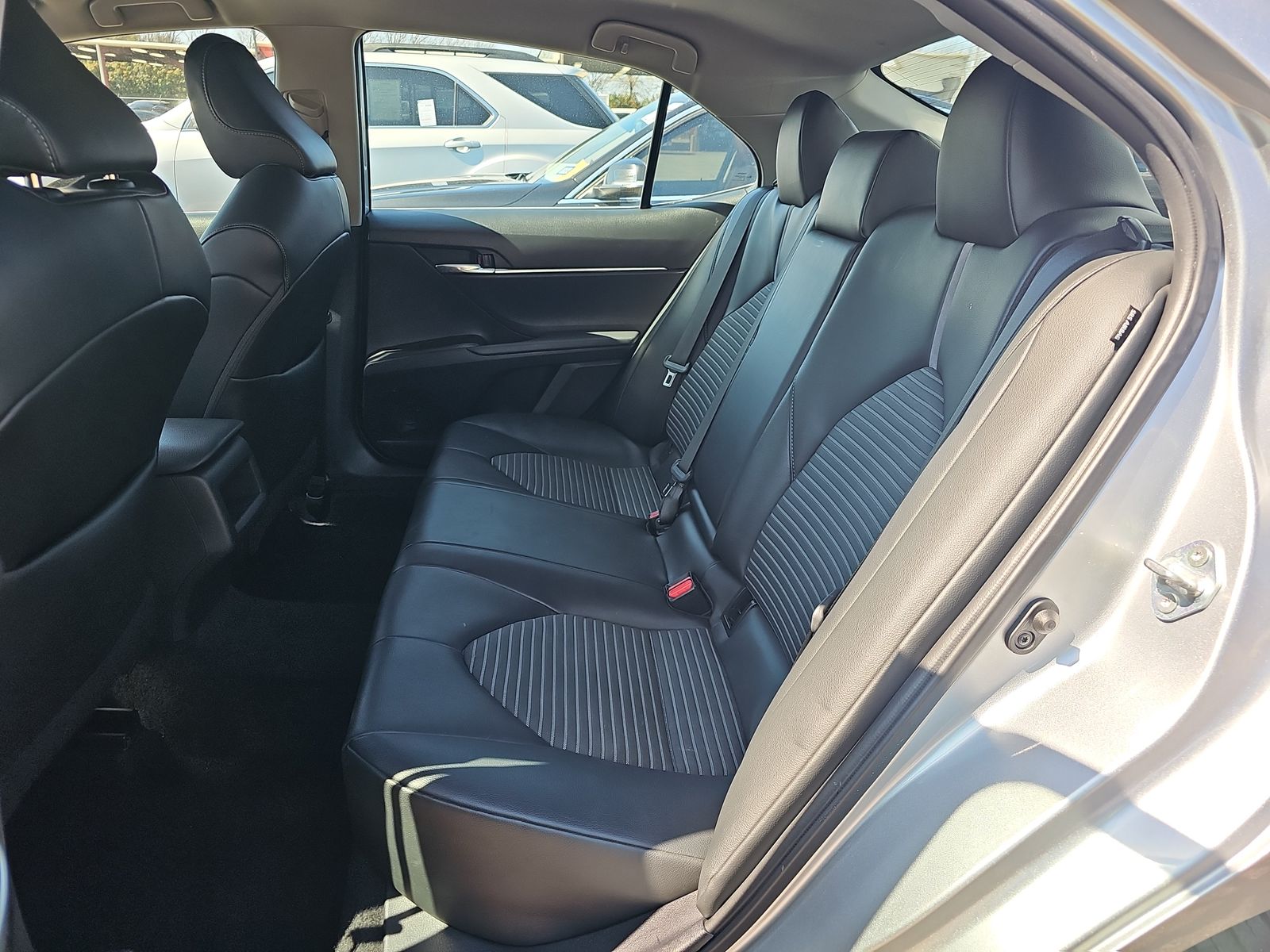 2021 Toyota Camry SE FWD