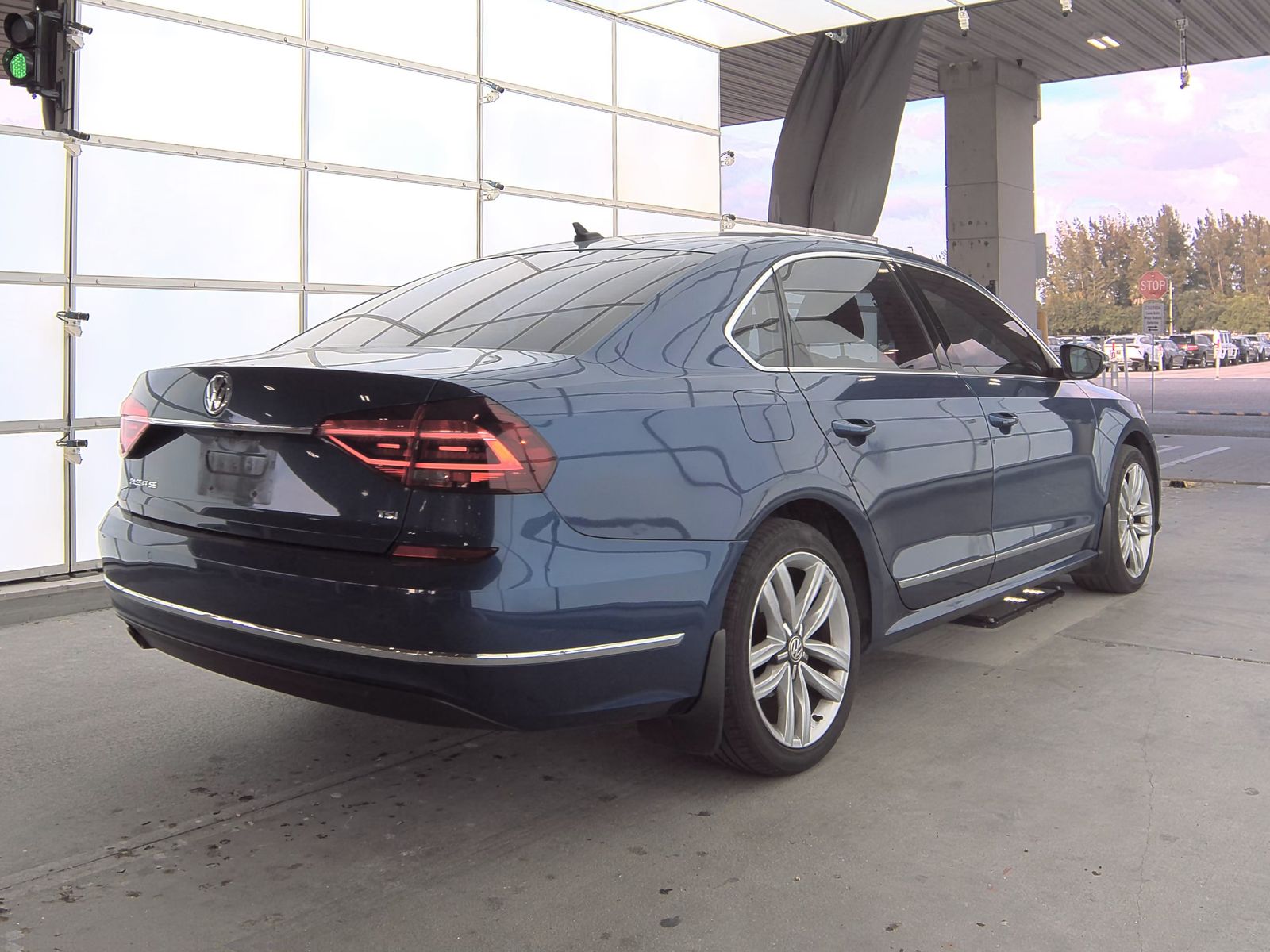 2017 Volkswagen Passat 1.8T SE FWD