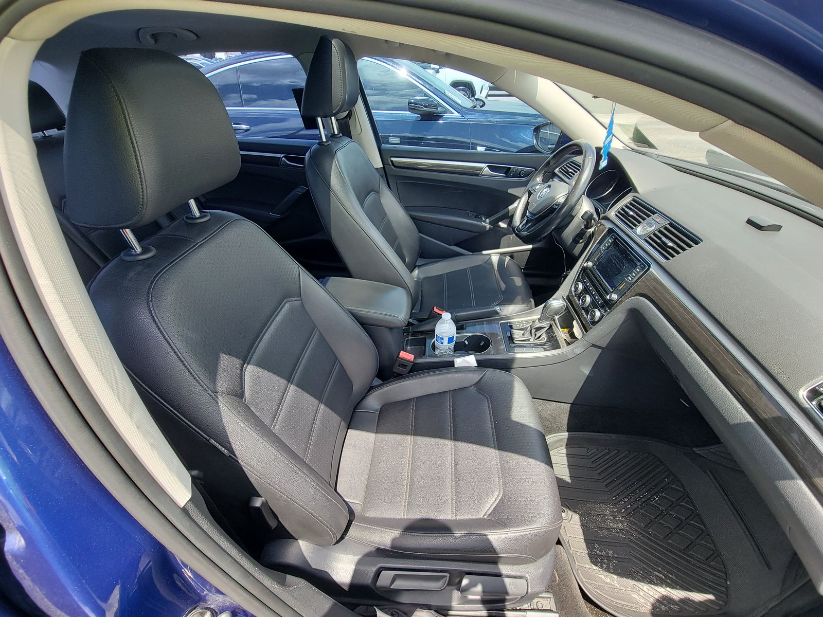 2017 Volkswagen Passat 1.8T SE FWD