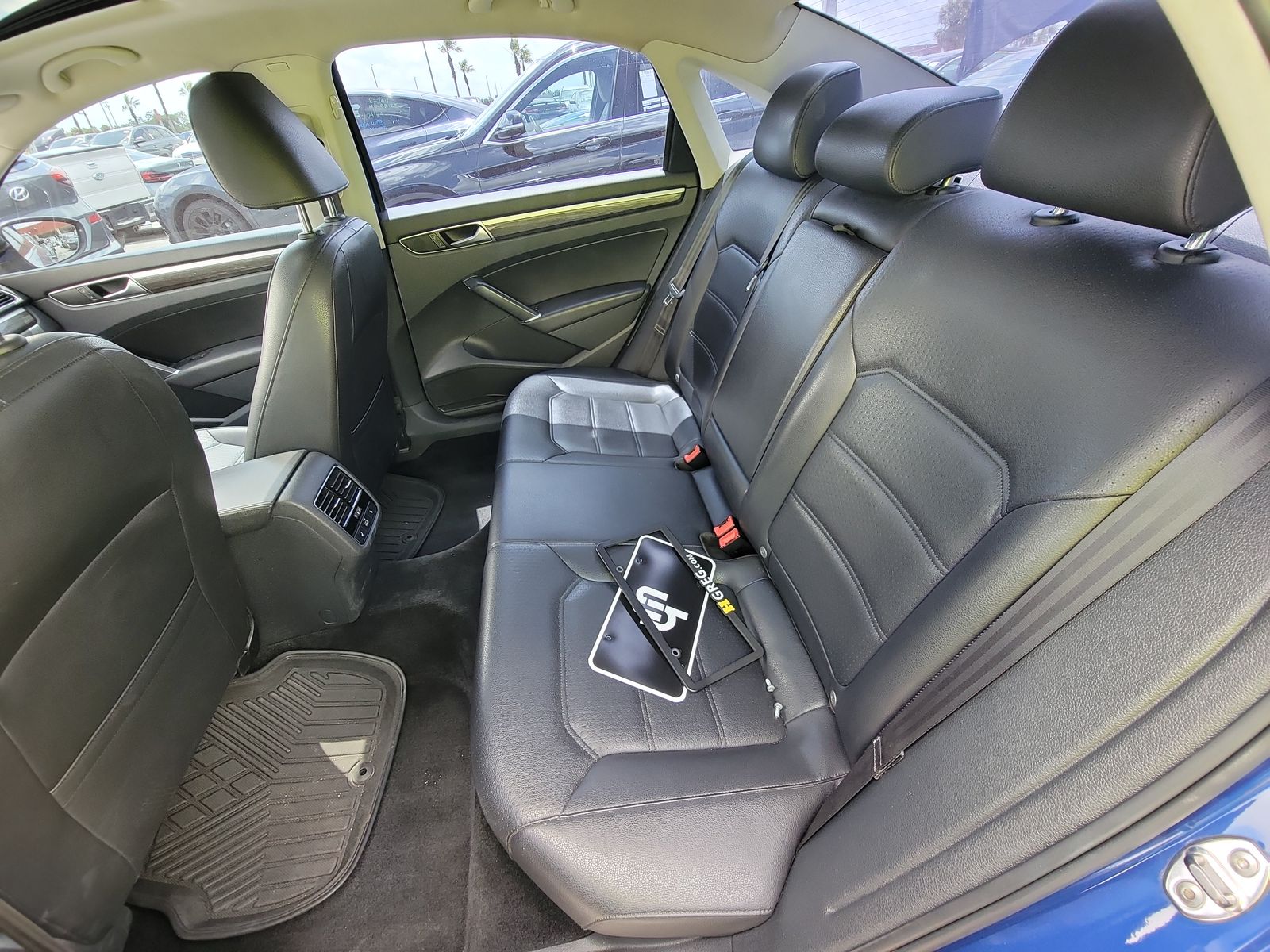 2017 Volkswagen Passat 1.8T SE FWD