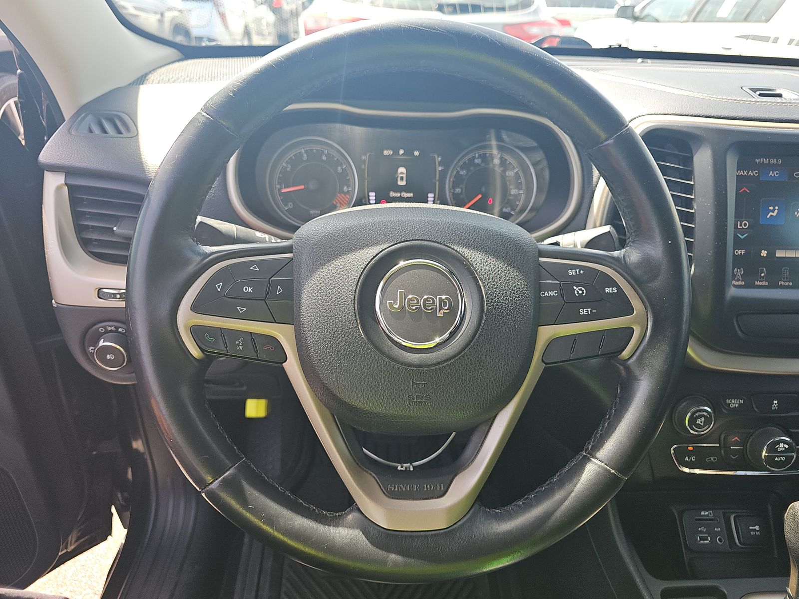 2015 Jeep Cherokee Latitude FWD