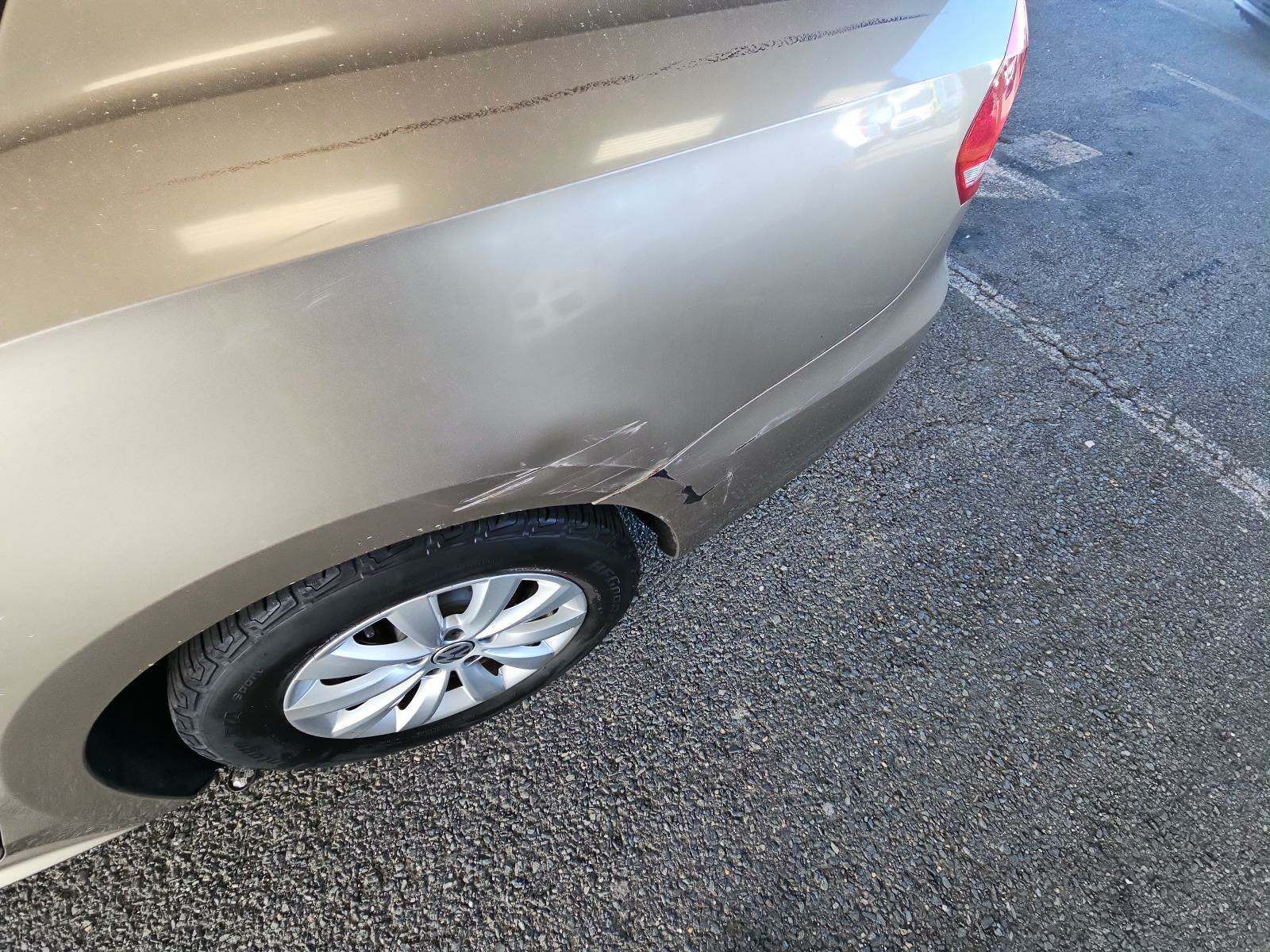 2015 Volkswagen Passat 1.8T S FWD