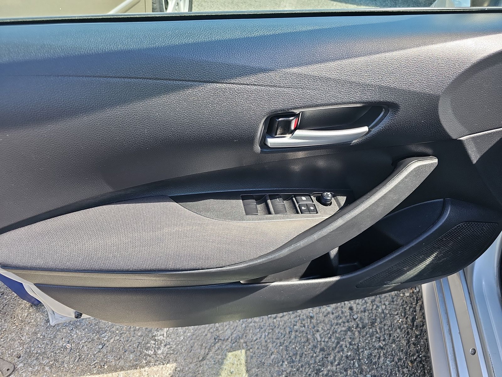 2021 Toyota Corolla LE FWD