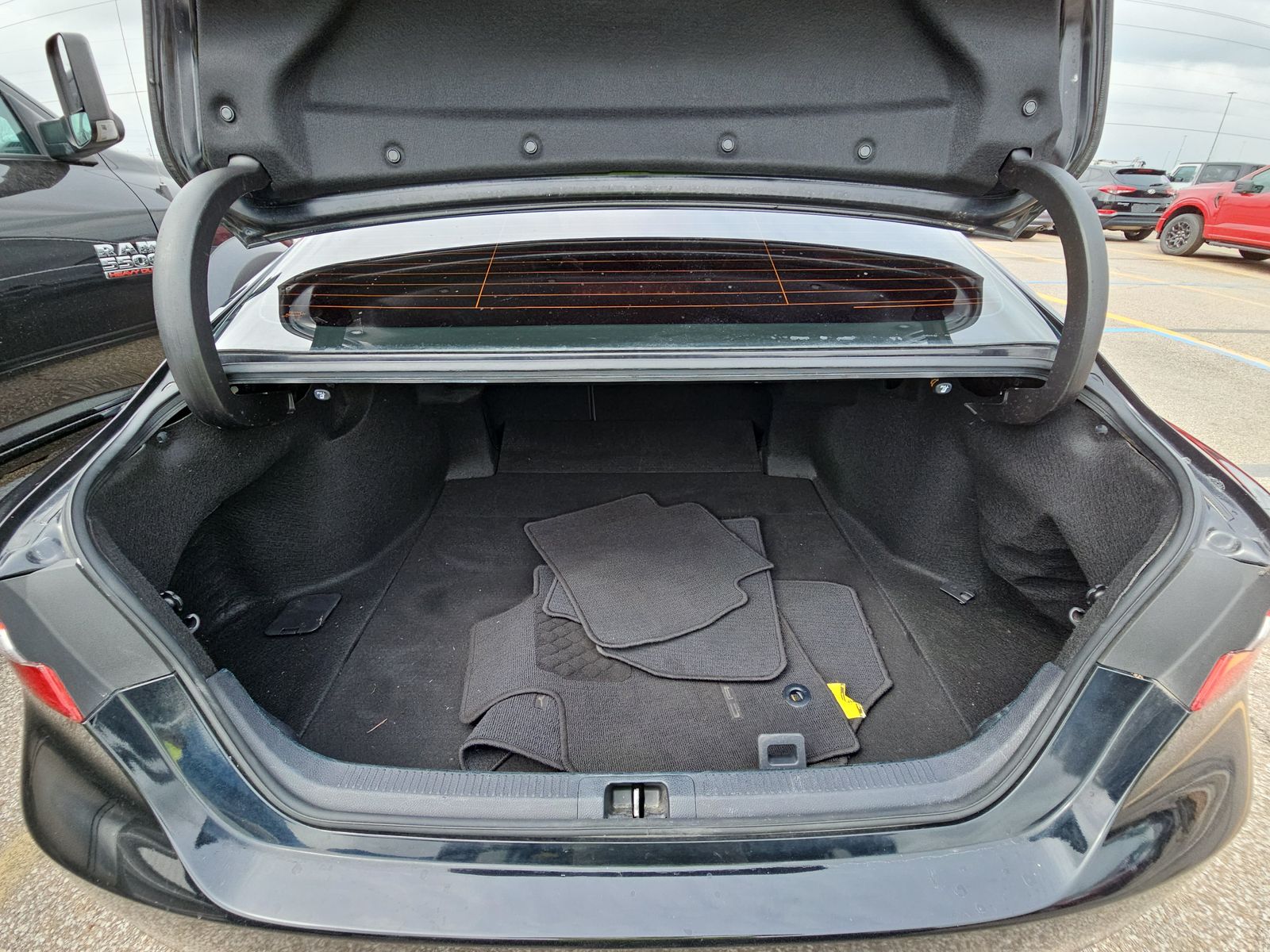 2021 Toyota Camry SE FWD