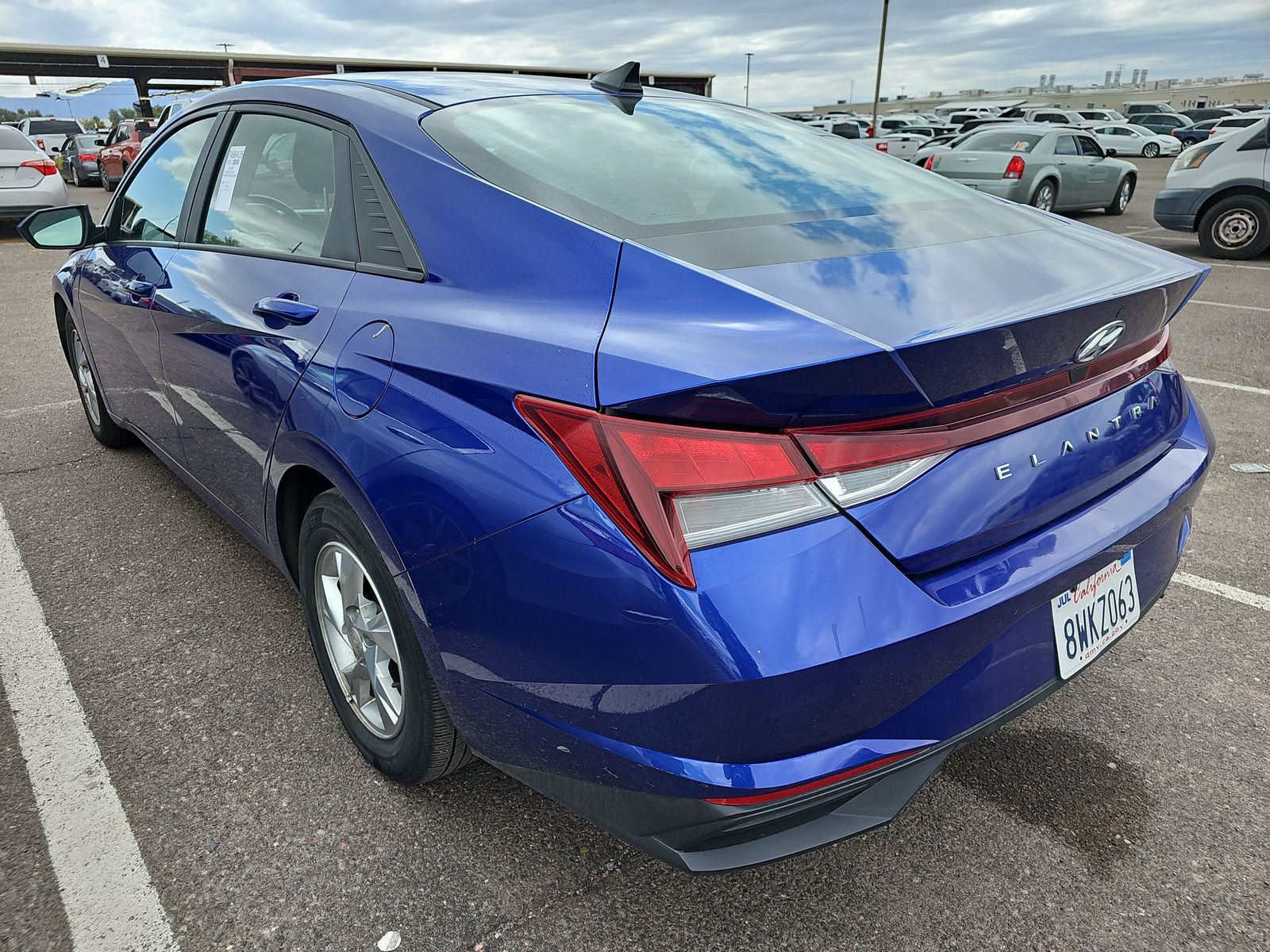 2021 Hyundai Elantra SE FWD