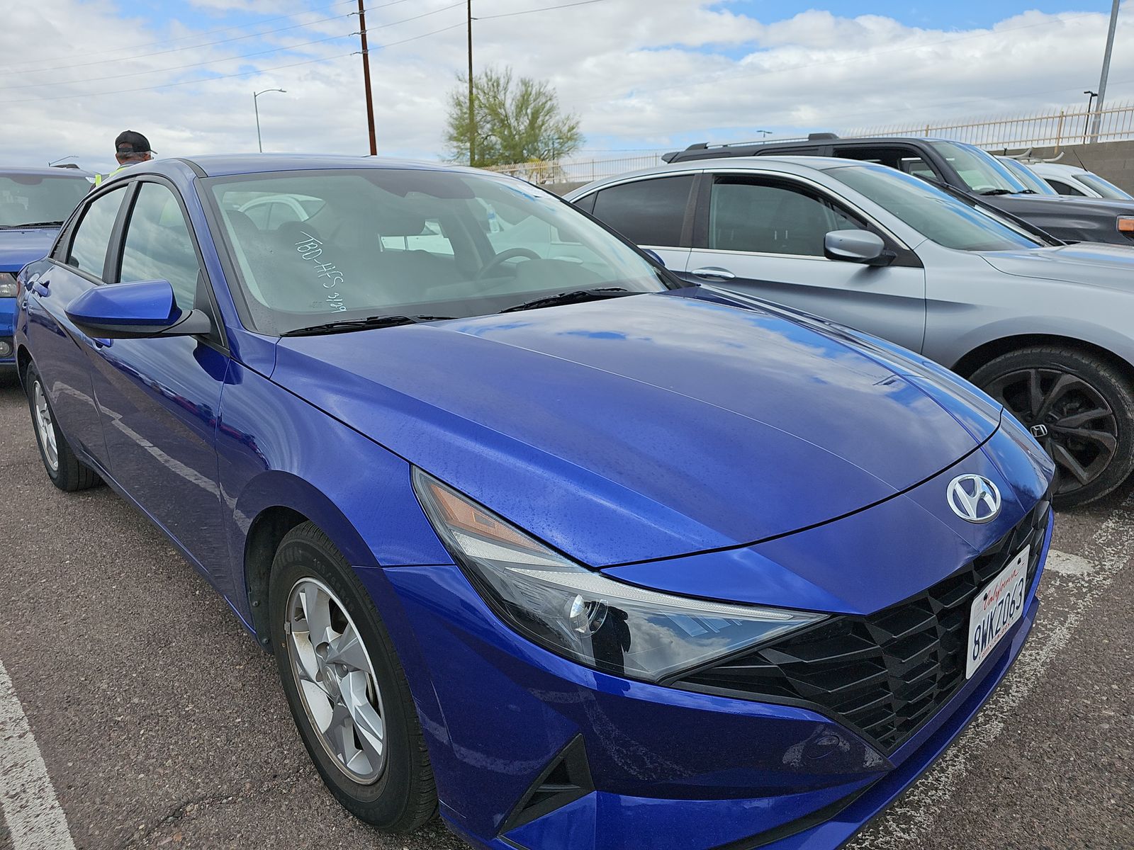 2021 Hyundai Elantra SE FWD