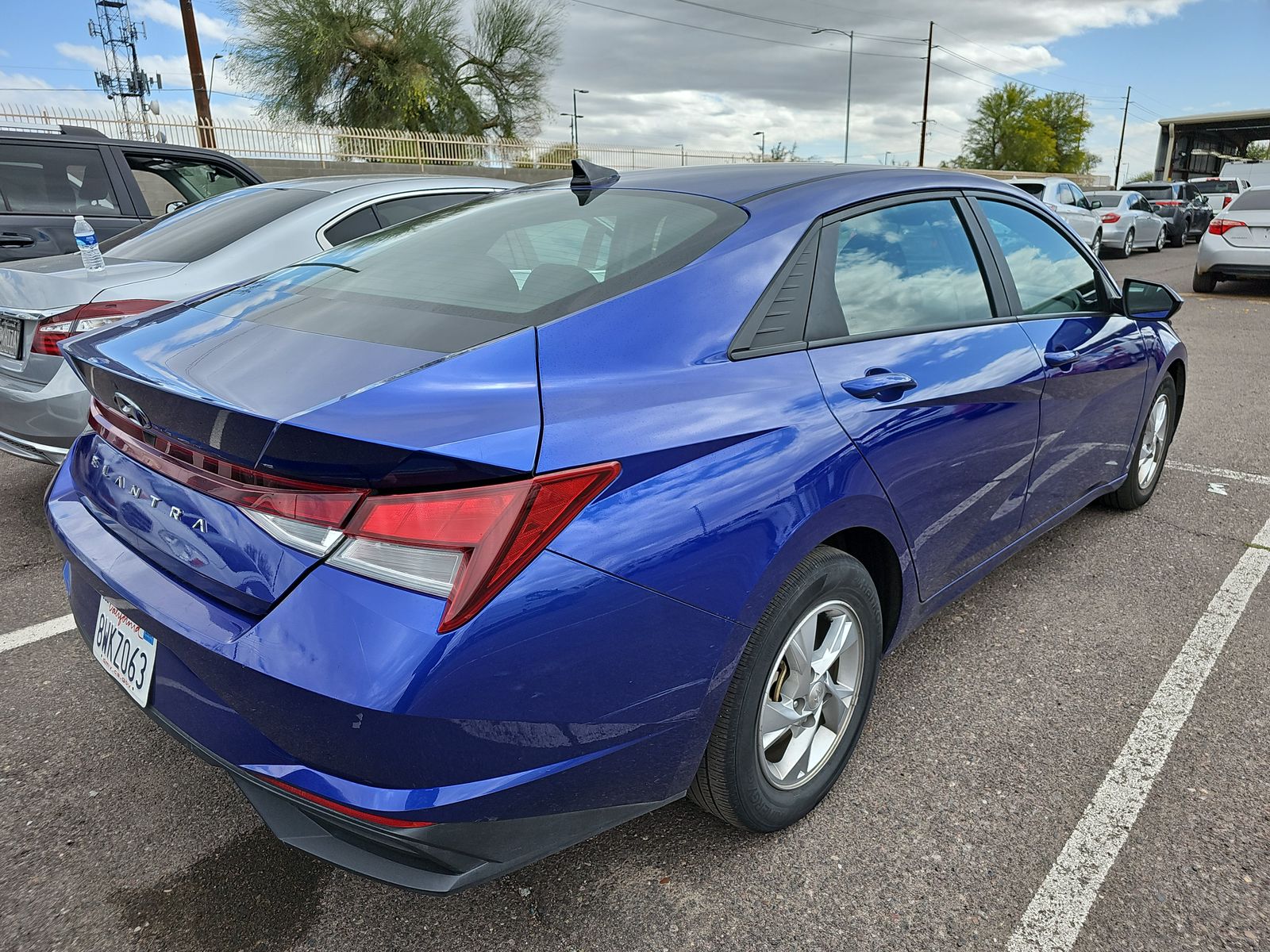 2021 Hyundai Elantra SE FWD