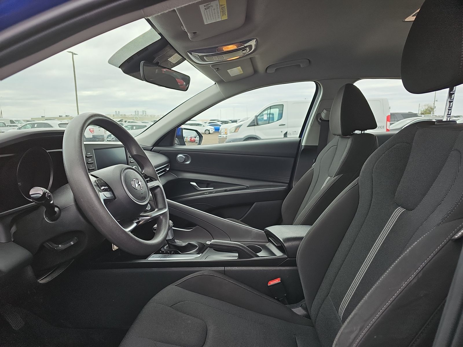 2021 Hyundai Elantra SE FWD