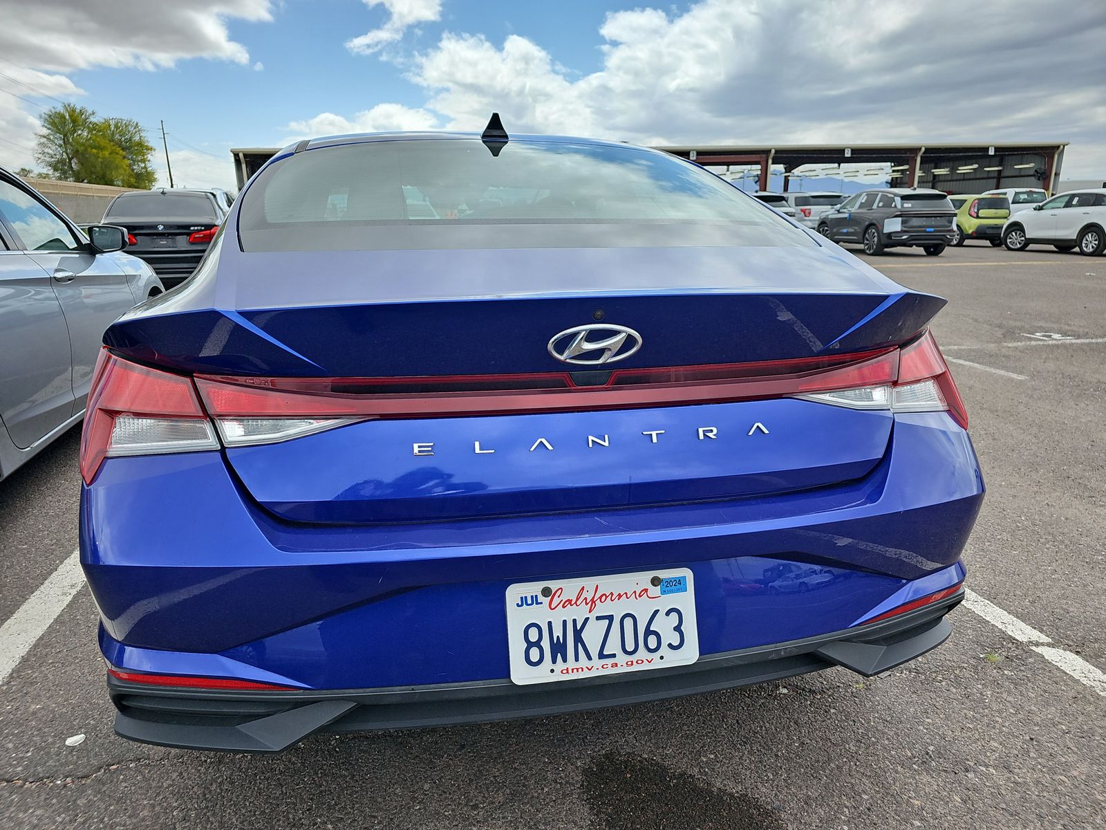 2021 Hyundai Elantra SE FWD