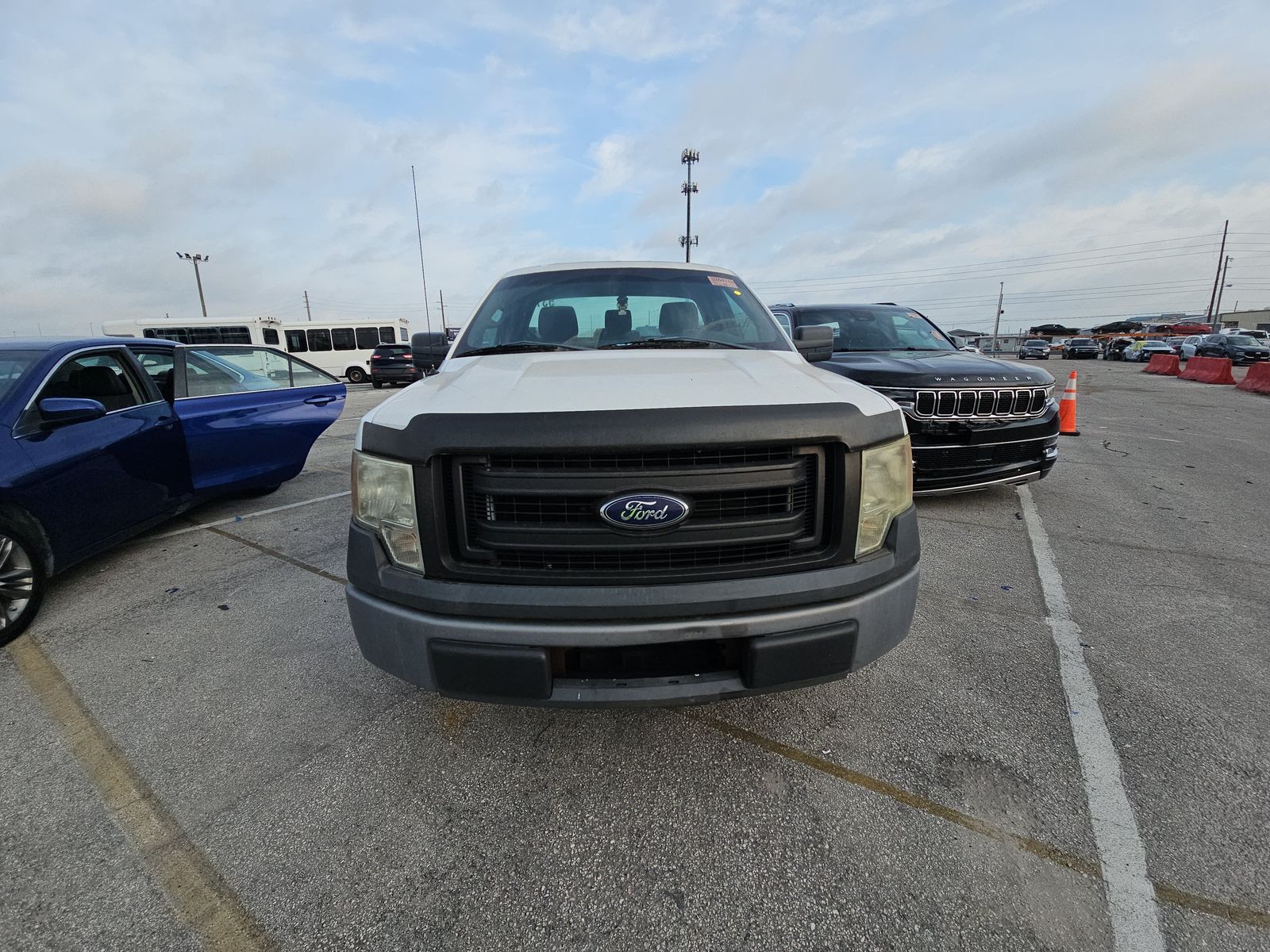 2013 Ford F-150 XL RWD
