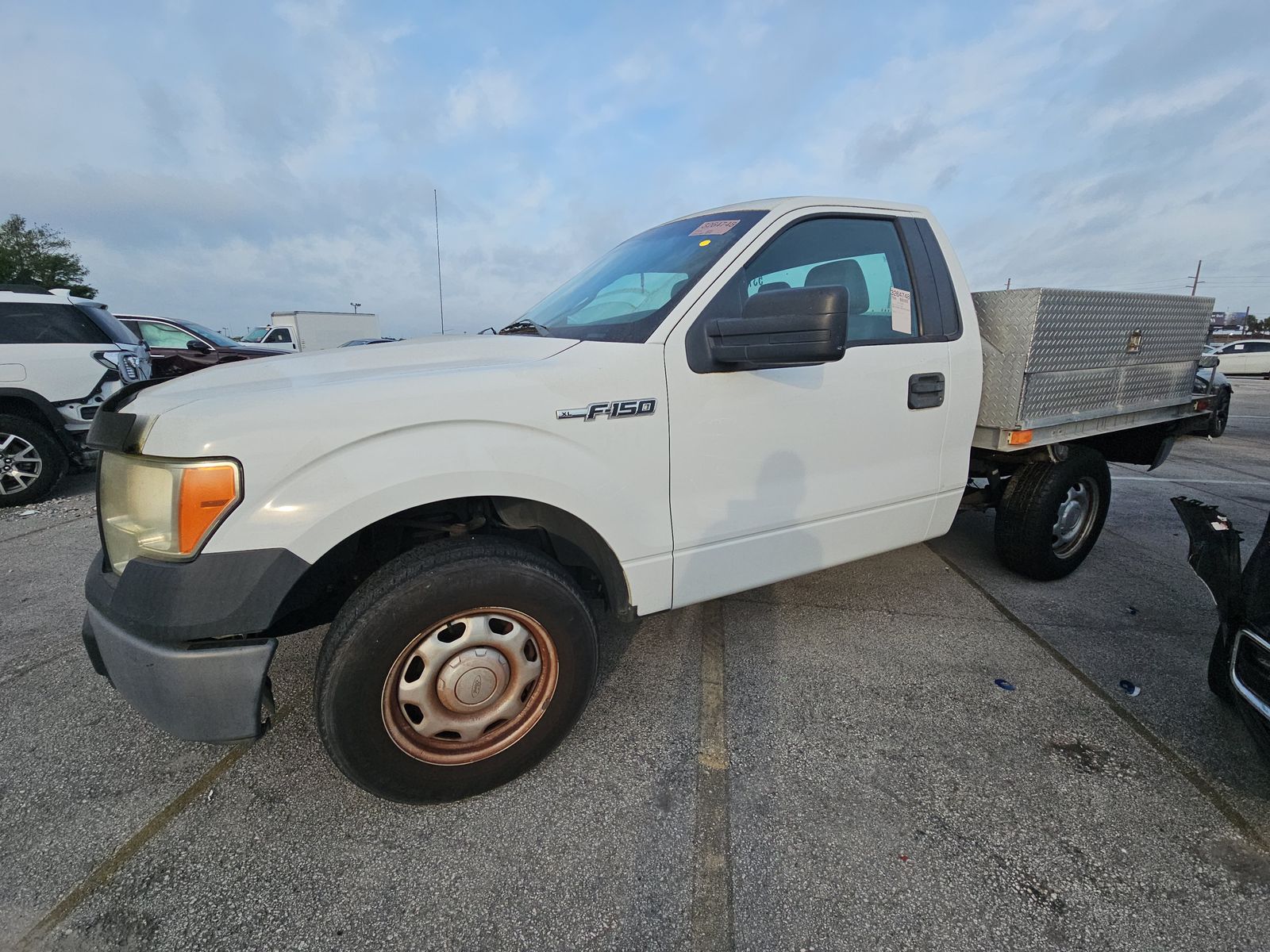 2013 Ford F-150 XL RWD