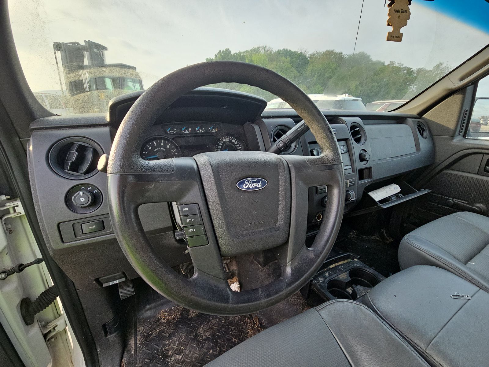 2013 Ford F-150 XL RWD
