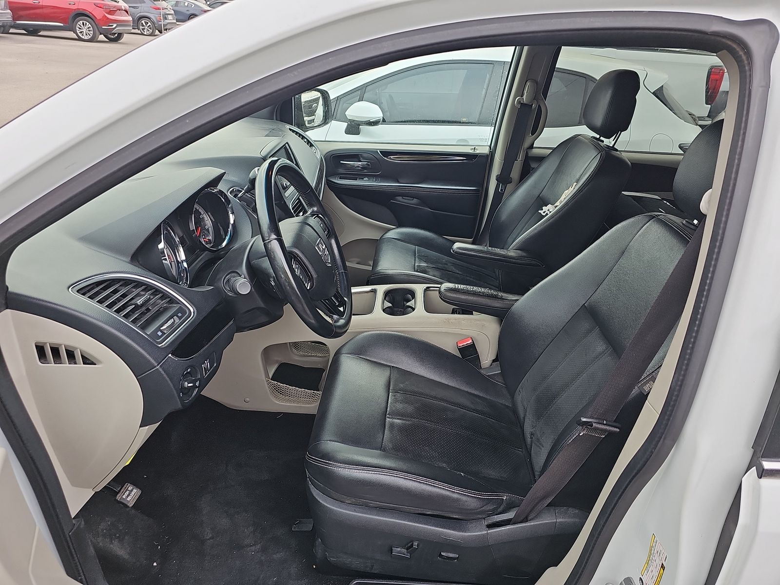 2017 Dodge Grand Caravan SXT FWD