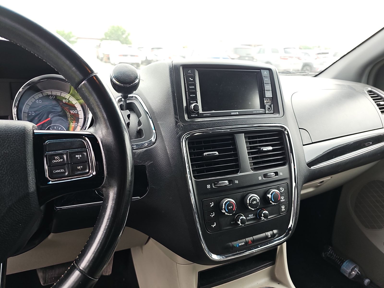 2017 Dodge Grand Caravan SXT FWD