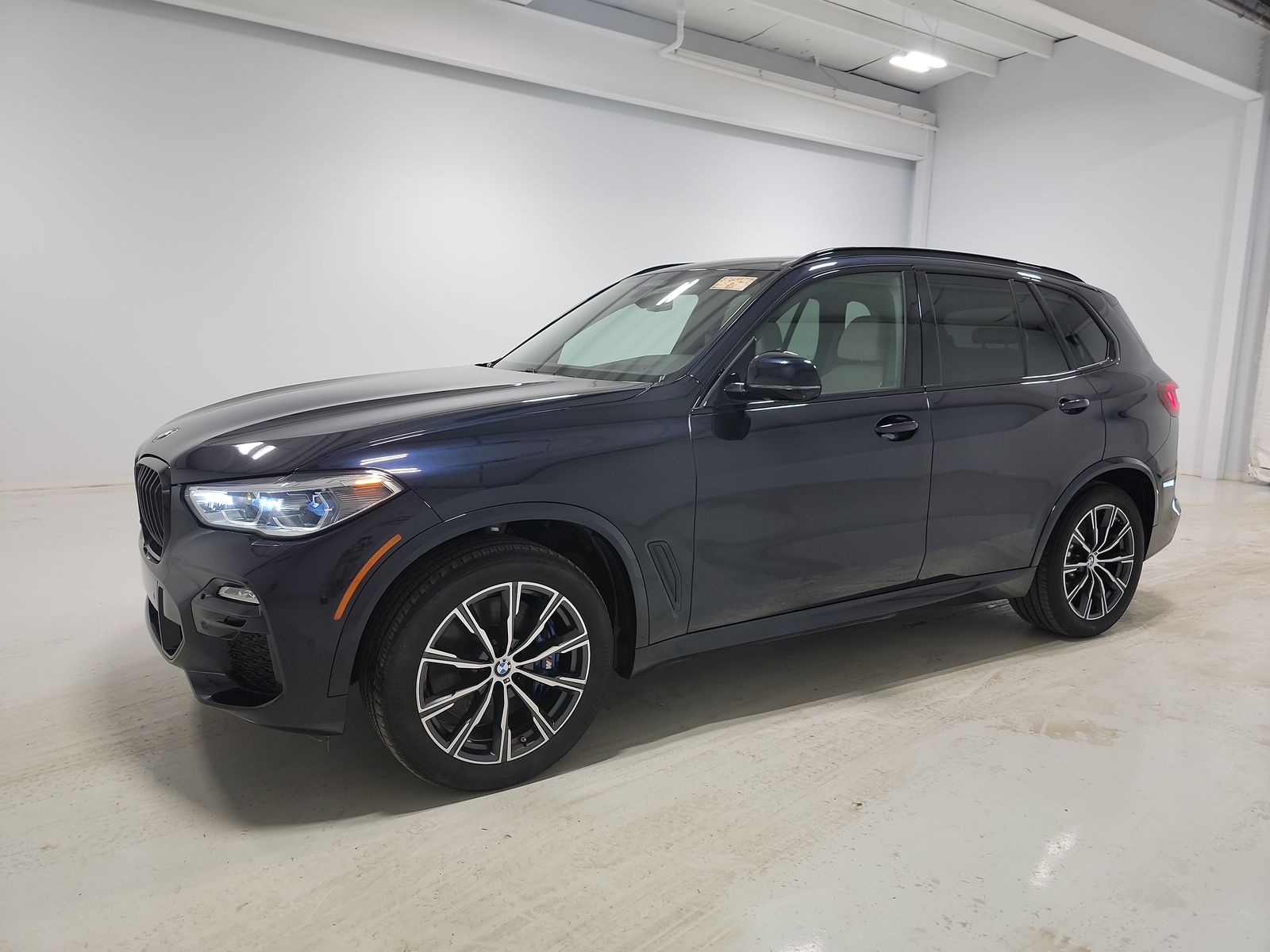 2021 BMW X5 M50i AWD