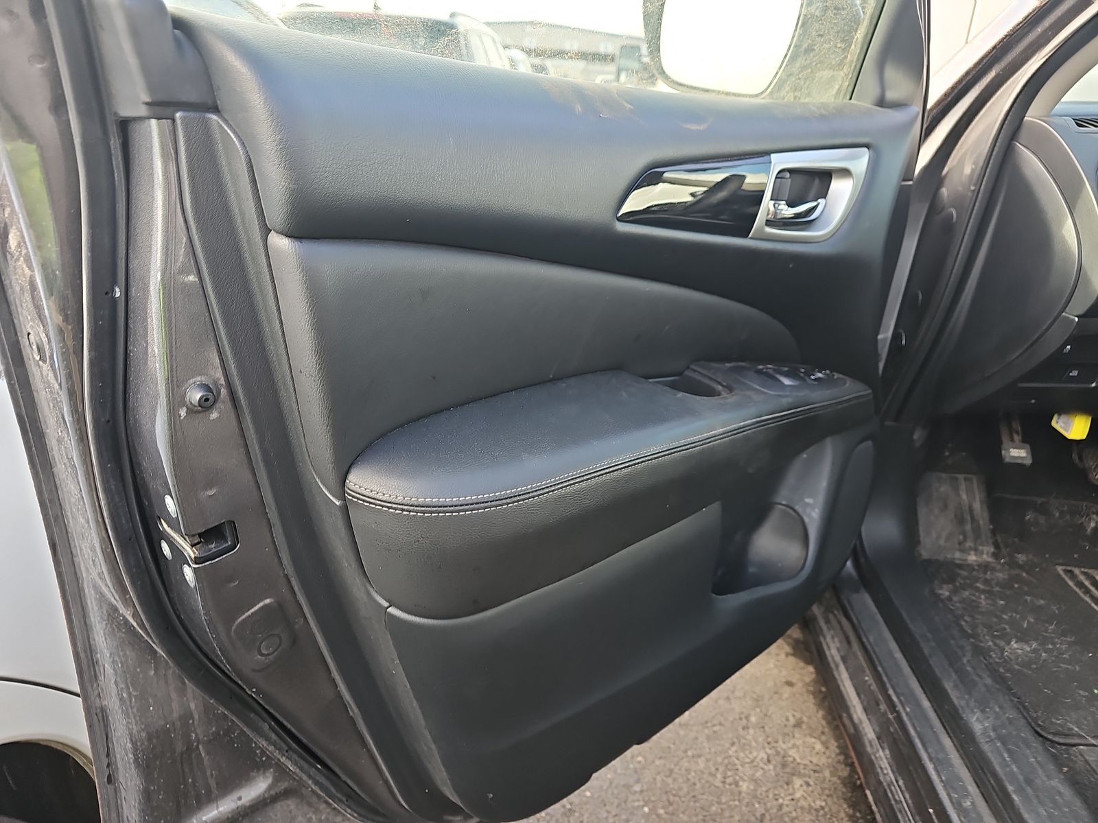2019 Nissan Pathfinder S AWD