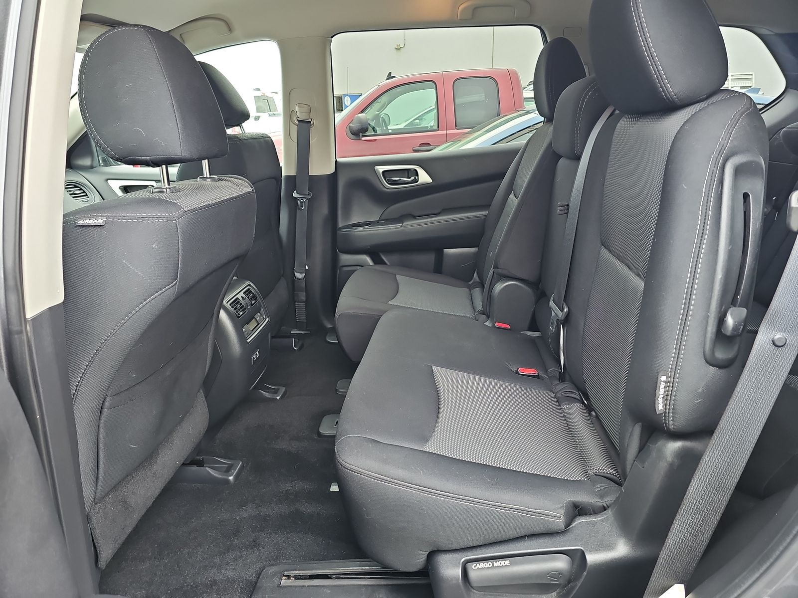 2019 Nissan Pathfinder S AWD