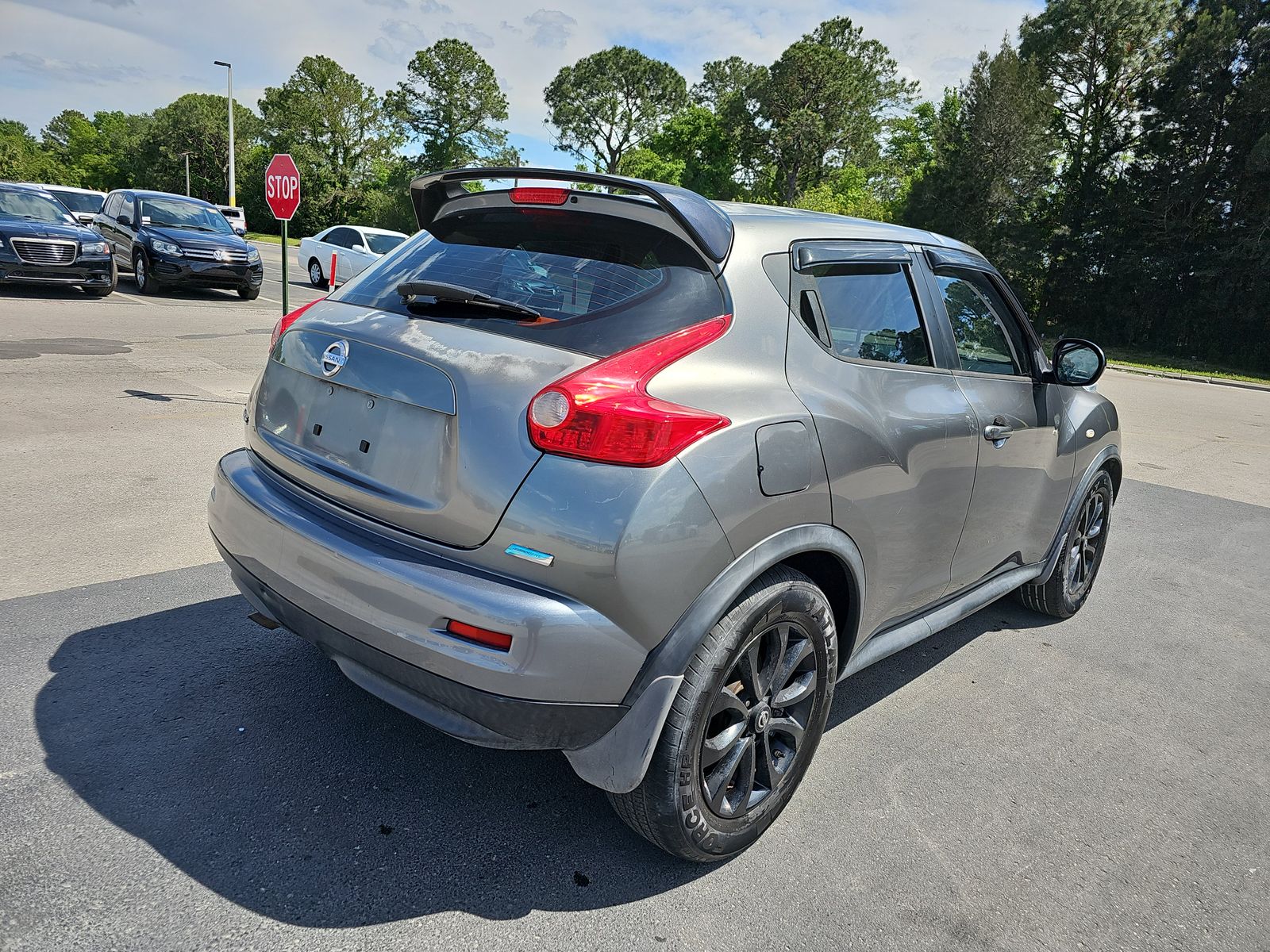 2013 Nissan JUKE S FWD