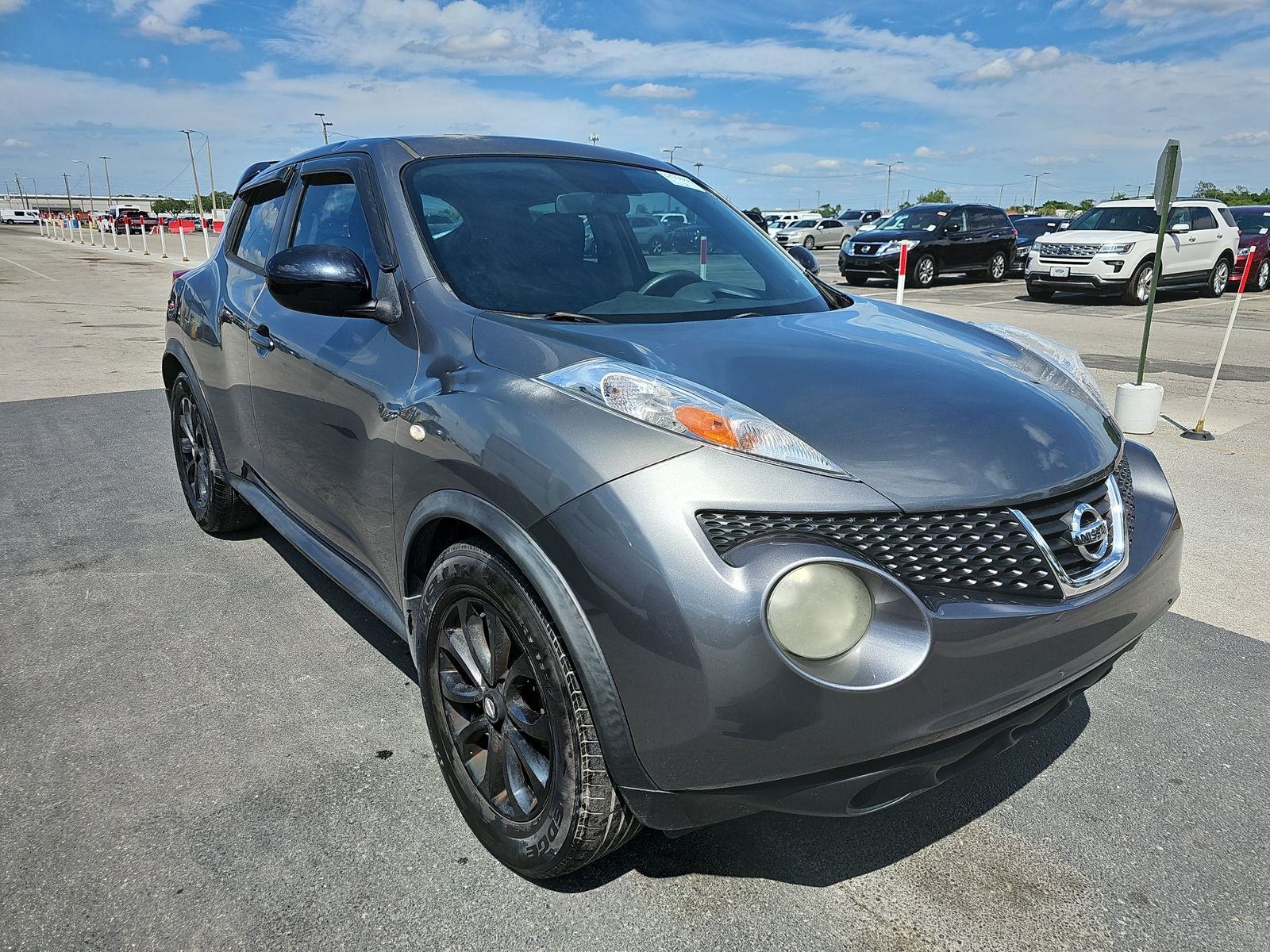 2013 Nissan JUKE S FWD