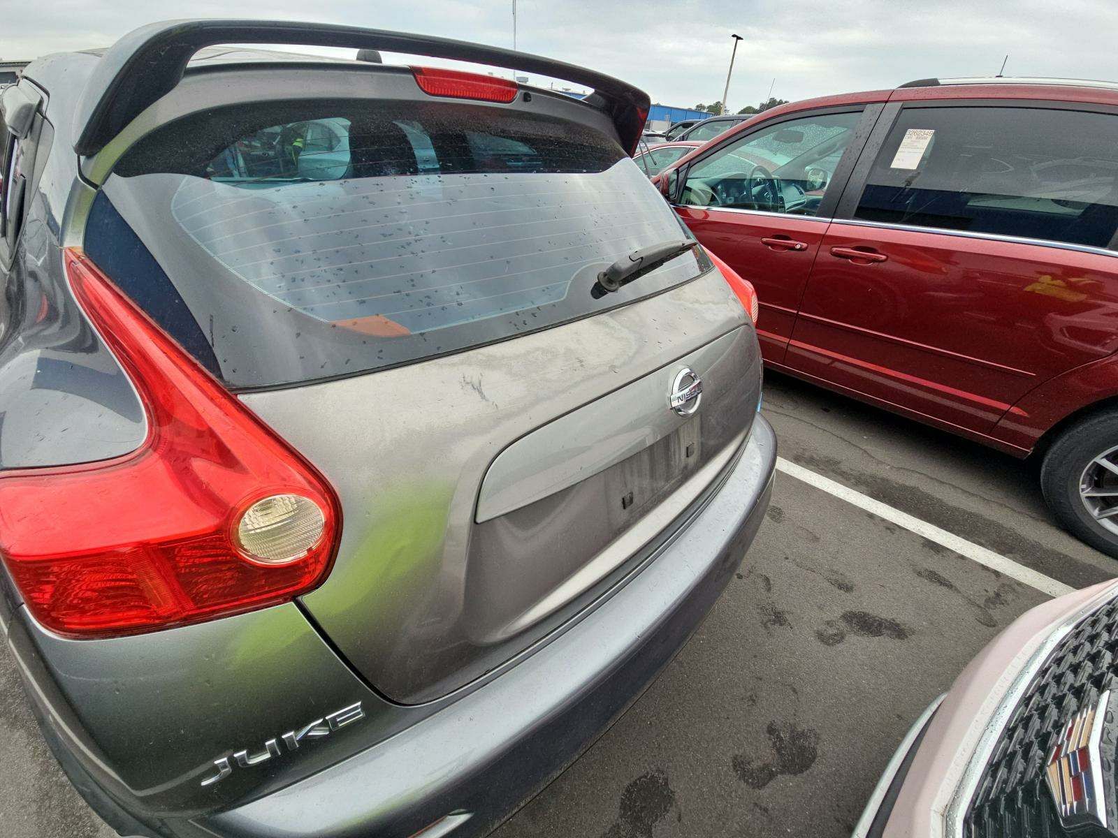 2013 Nissan JUKE S FWD