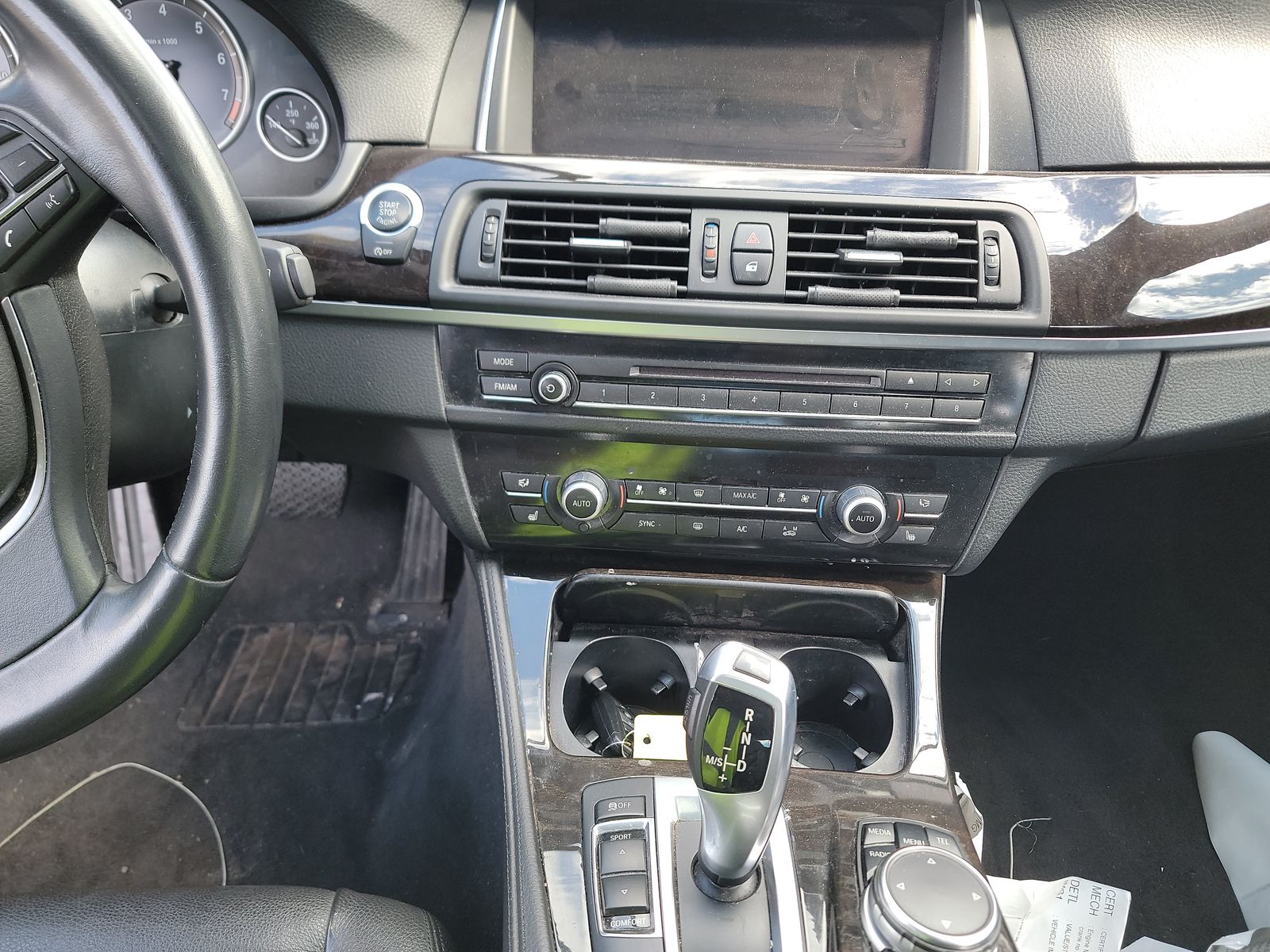 2015 BMW 5 Series 528i xDrive AWD