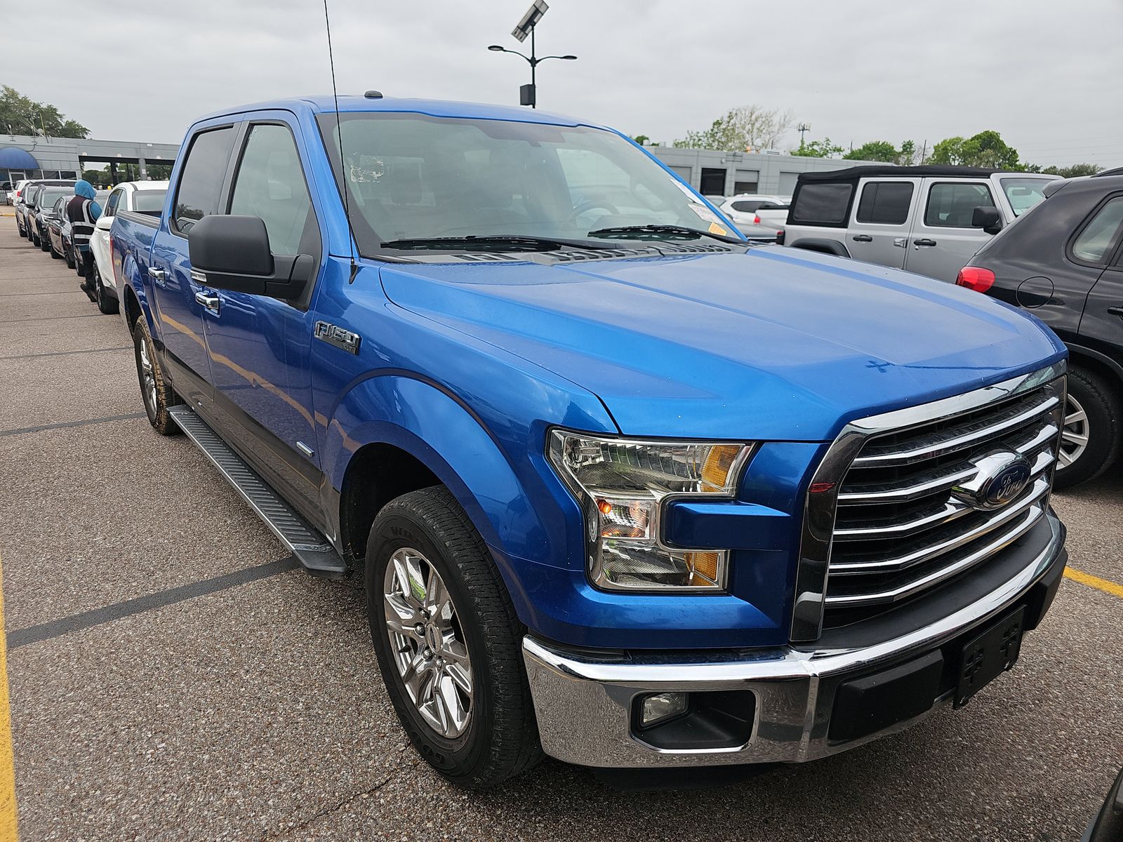 2016 Ford F-150 XLT RWD