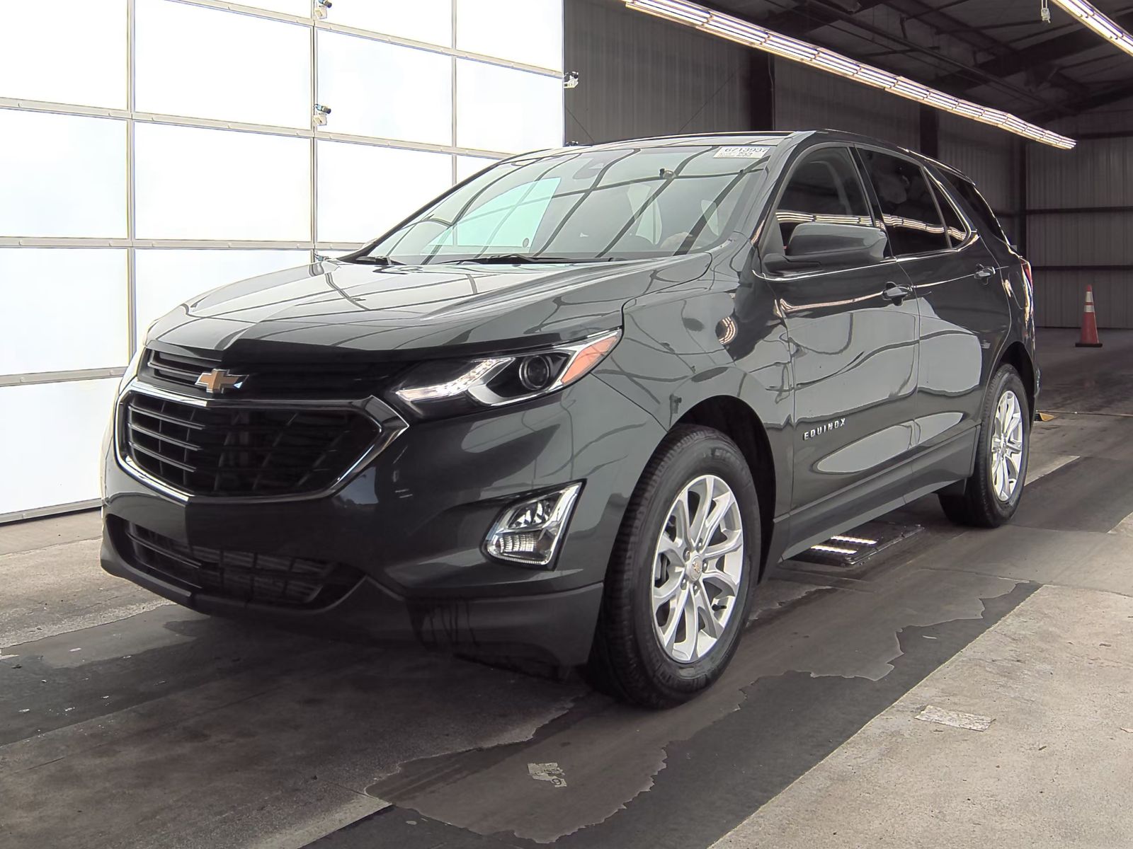 Used 2020 Chevrolet Equinox LT with VIN 3GNAXJEV2LS529352 for sale in Minneapolis, Minnesota
