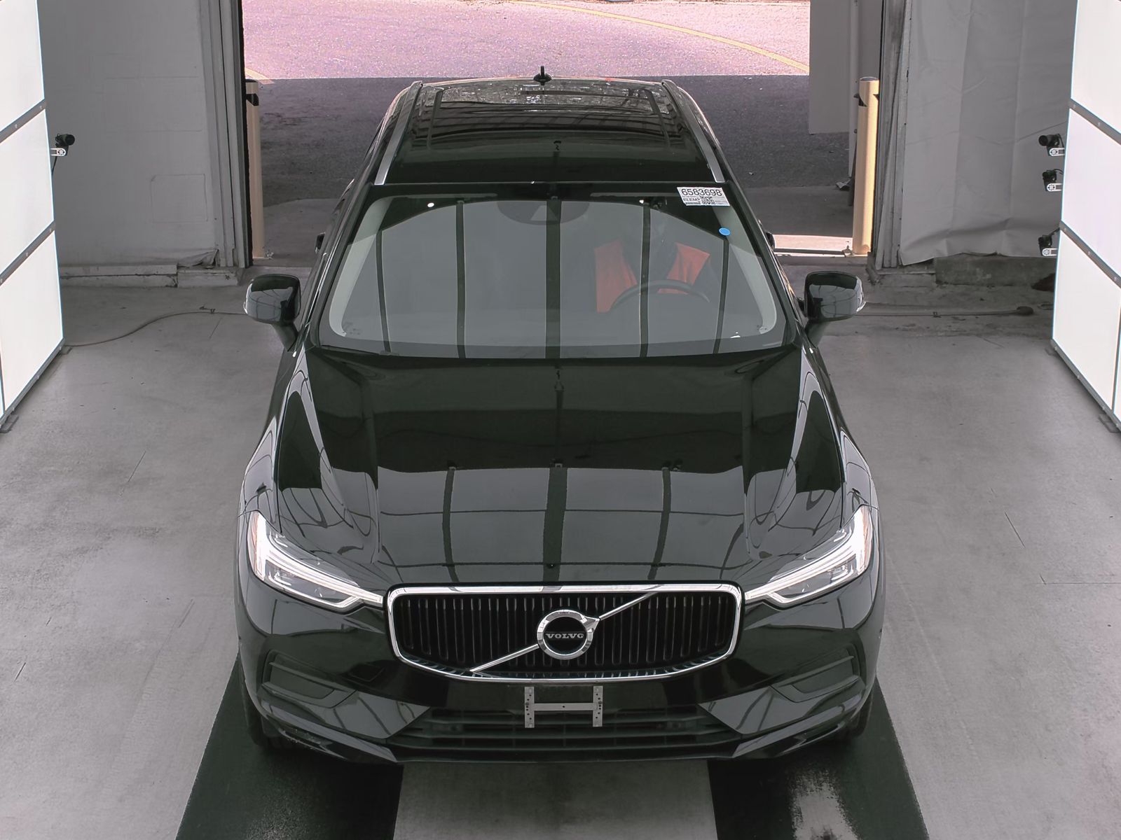 2019 Volvo XC60 T5 Momentum AWD