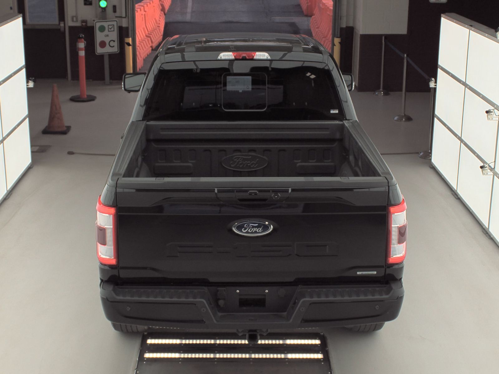 2021 Ford F-150 LARIAT AWD