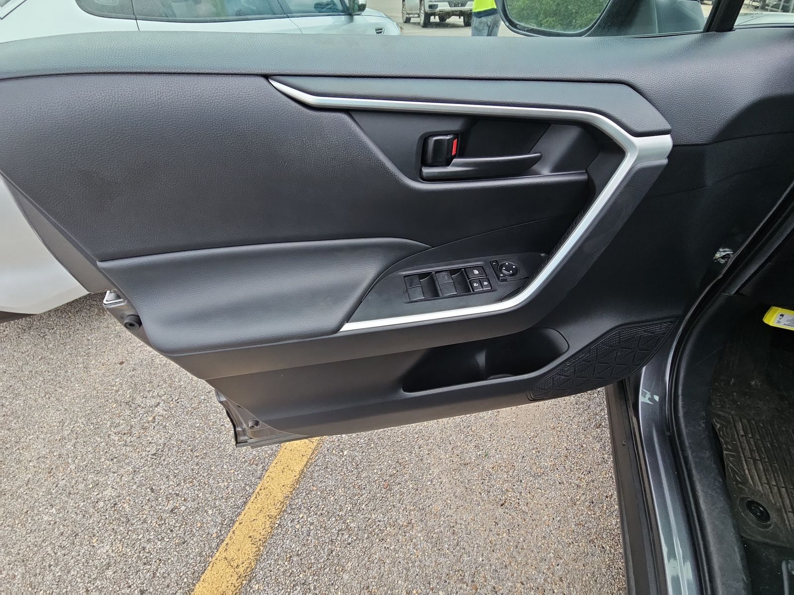 2021 Toyota RAV4 Hybrid LE AWD
