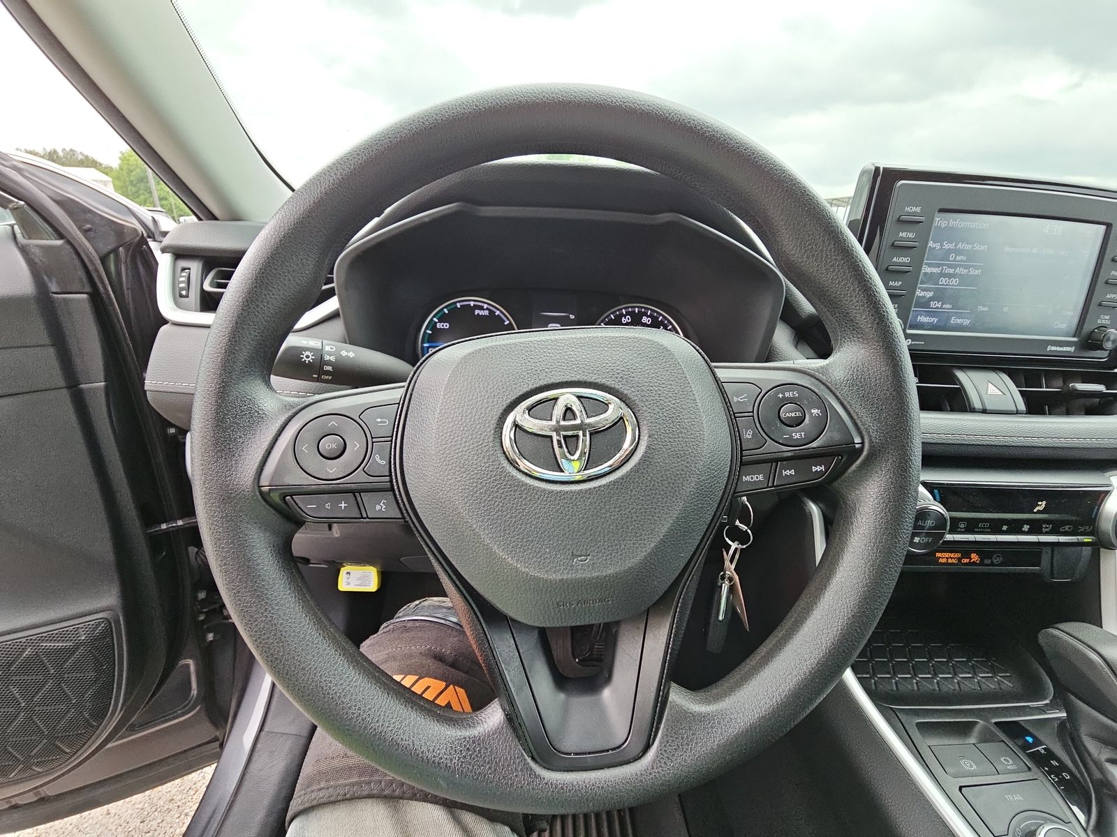 2021 Toyota RAV4 Hybrid LE AWD