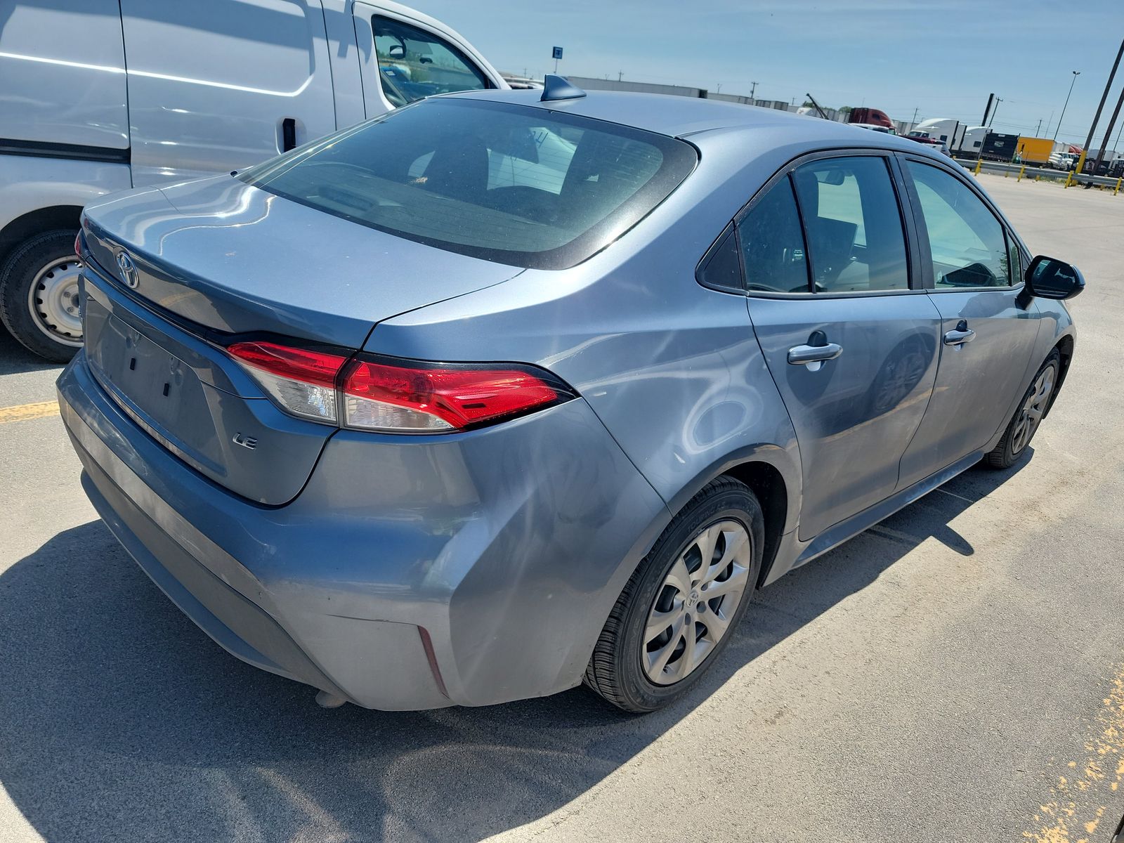 2021 Toyota Corolla LE FWD
