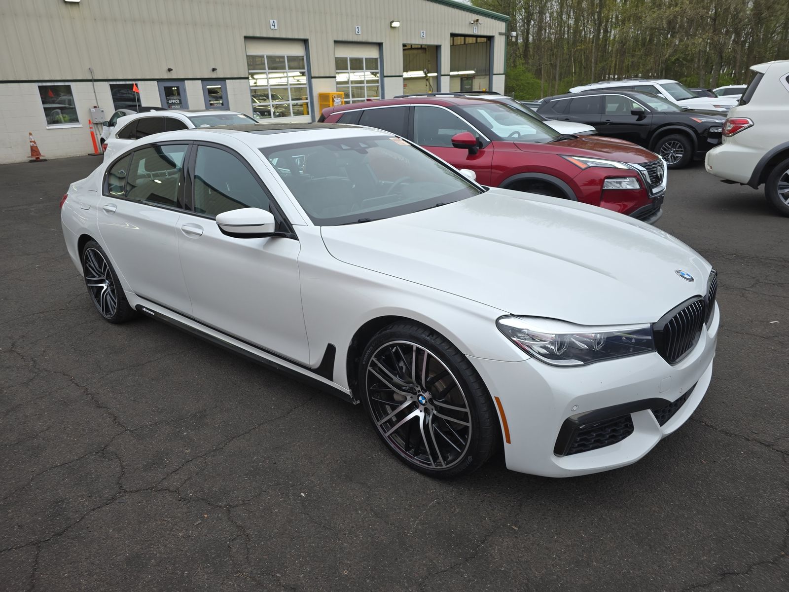 2019 BMW 7 Series 740i RWD