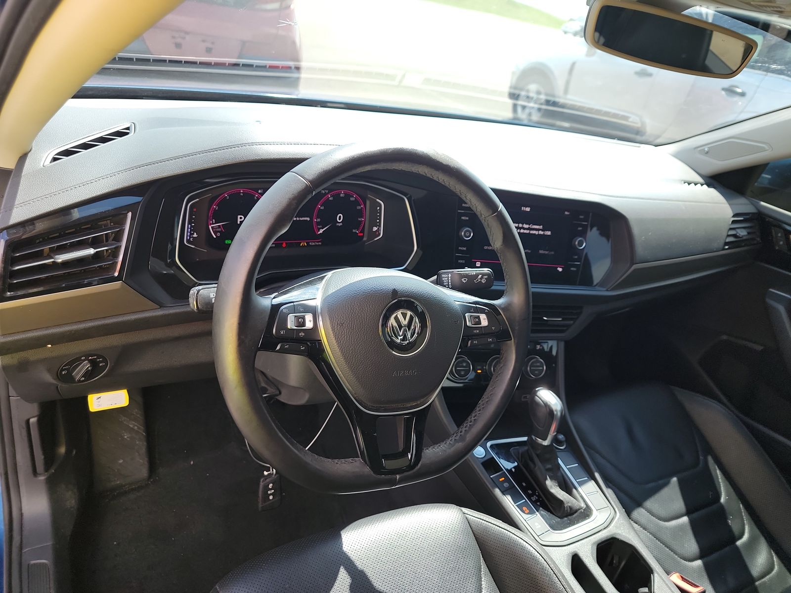 2019 Volkswagen Jetta 1.4T SEL Premium FWD