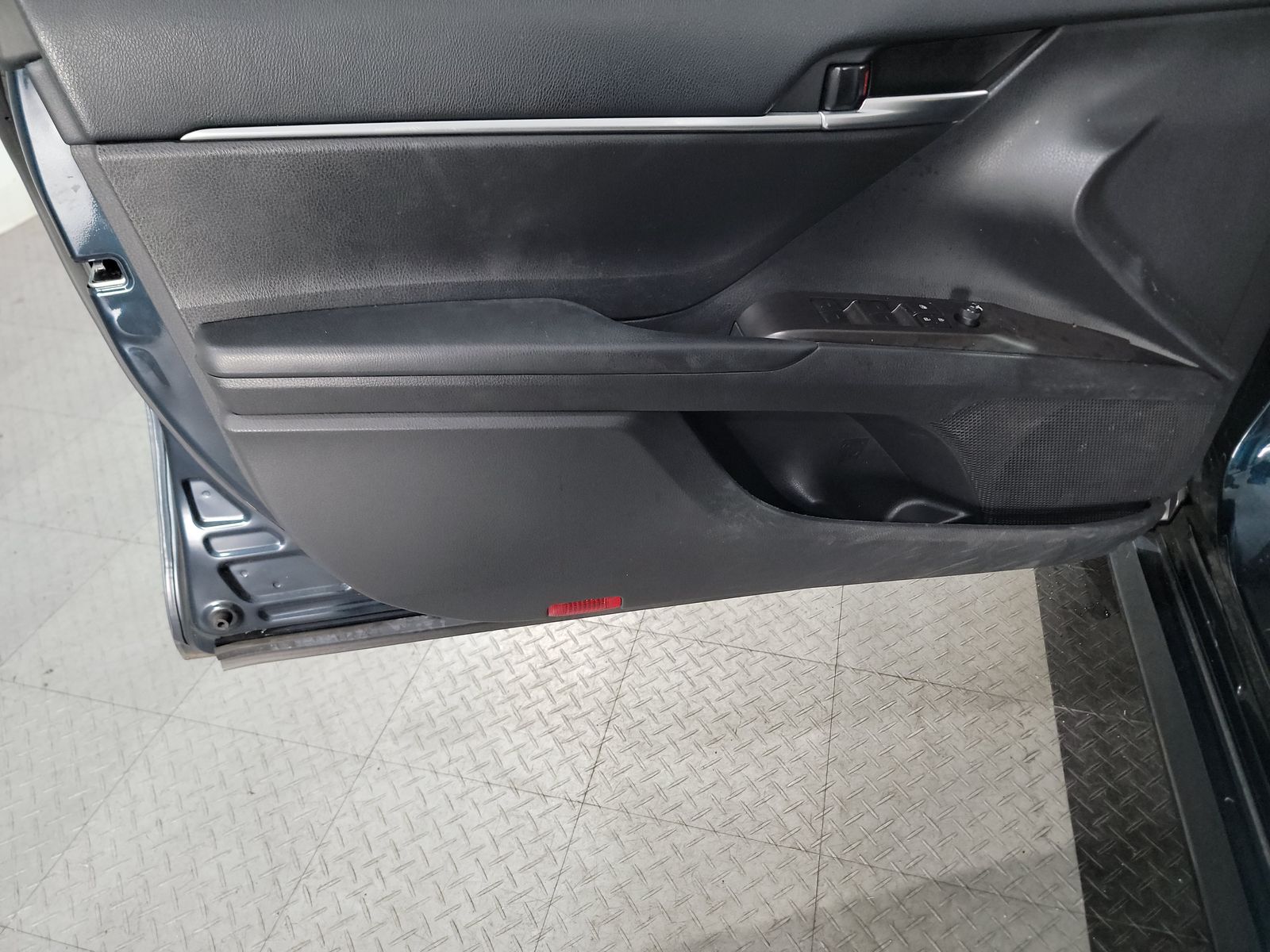 2021 Toyota Camry Hybrid LE FWD