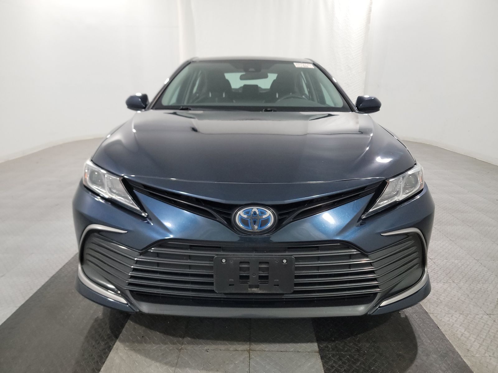 2021 Toyota Camry Hybrid LE FWD