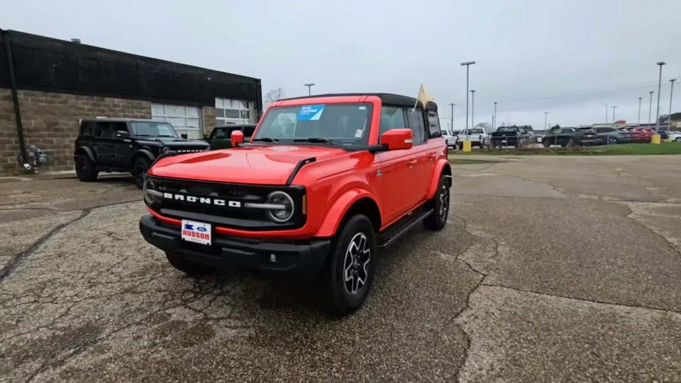 Used 2023 Ford Bronco Outer Banks with VIN 1FMDE5BHXPLB16541 for sale in Minneapolis, Minnesota