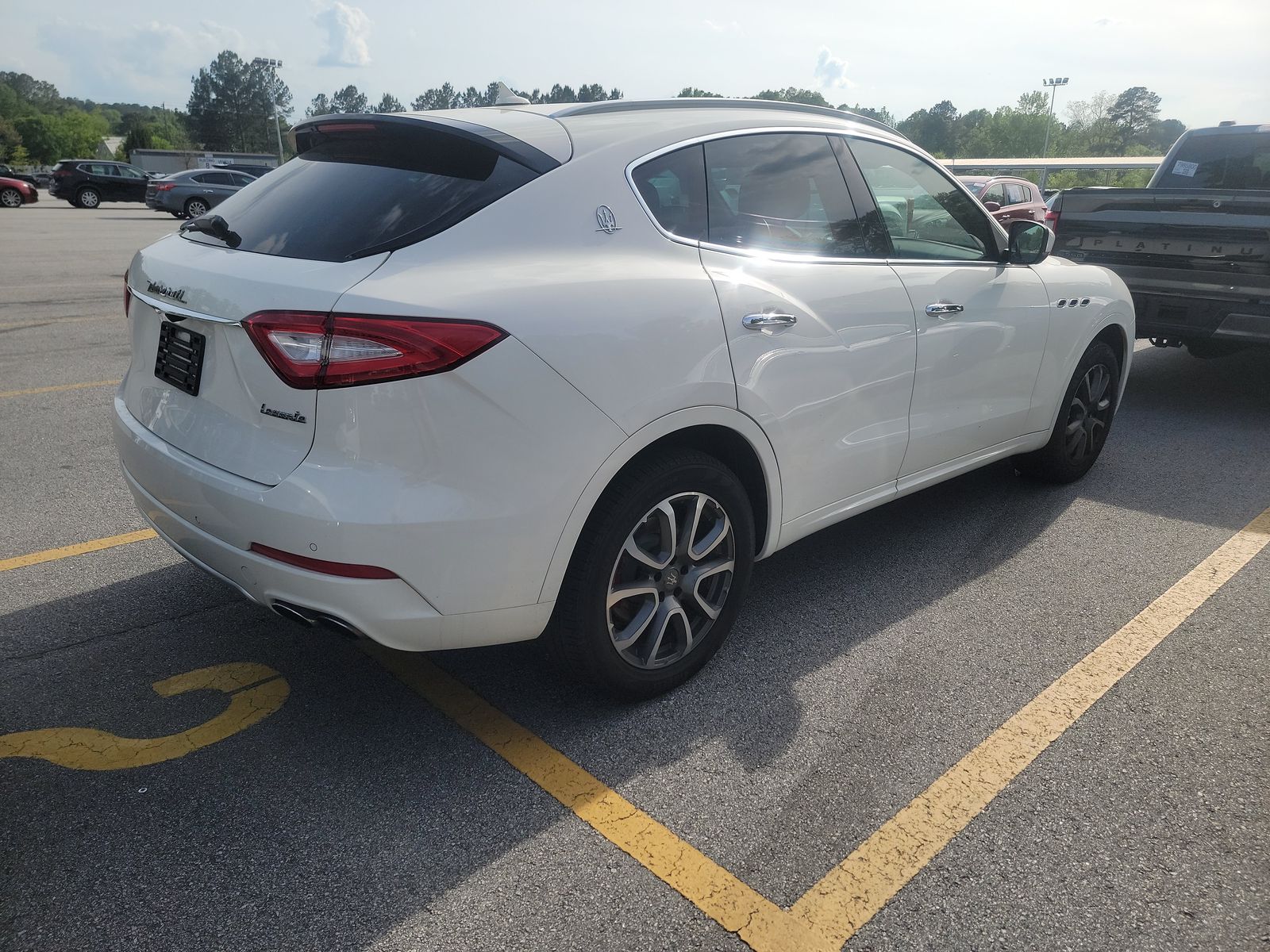 2017 Maserati Levante Base AWD