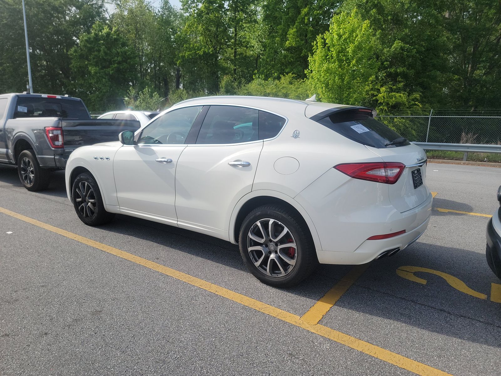 2017 Maserati Levante Base AWD