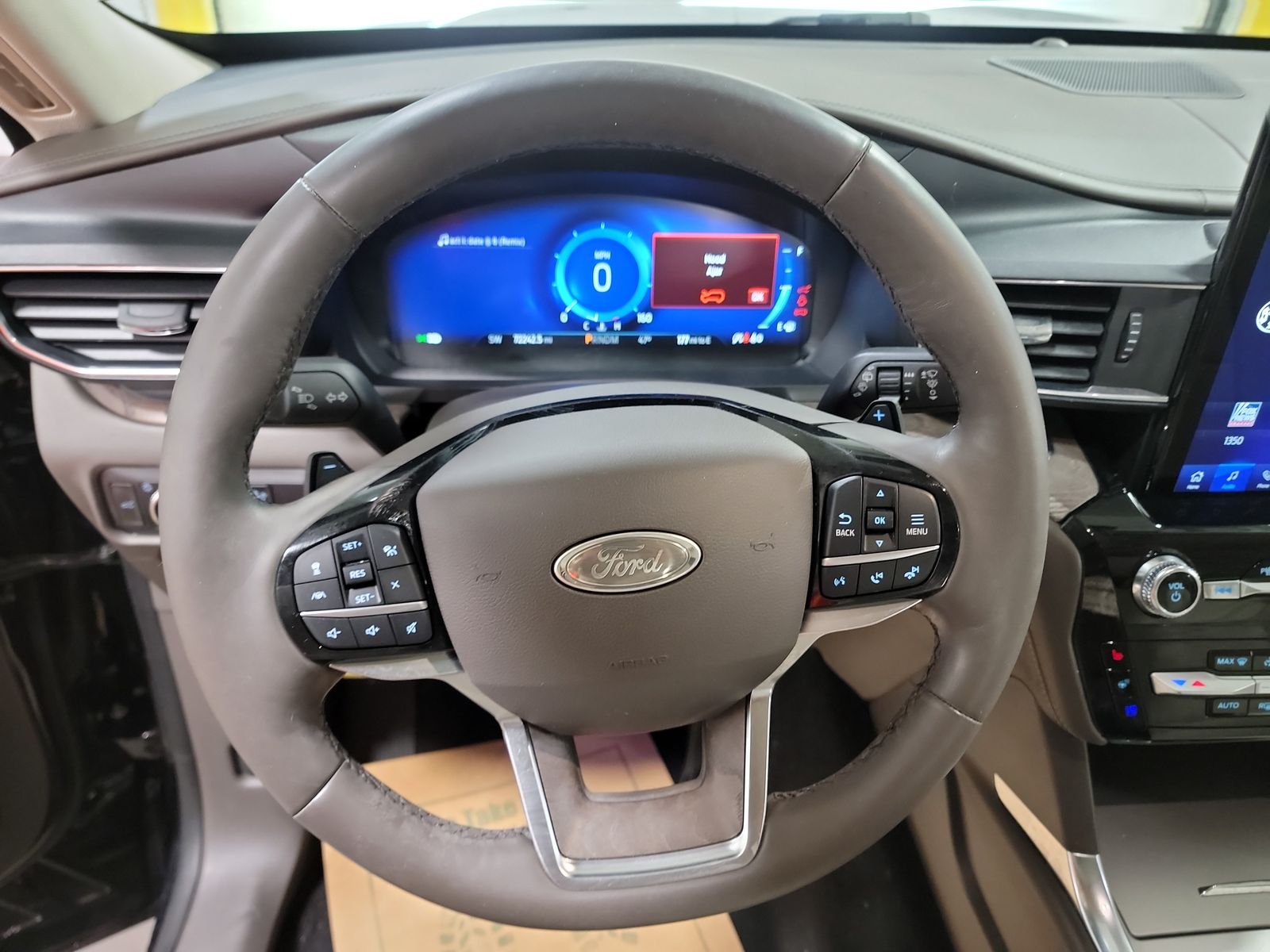 2021 Ford Explorer Platinum AWD