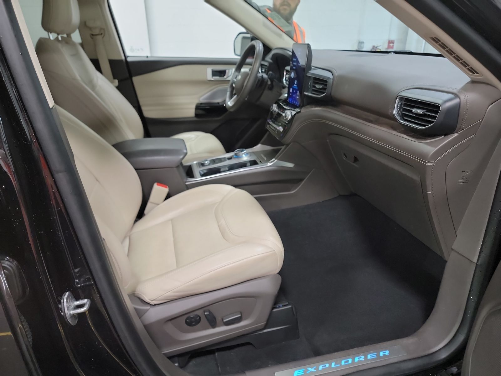 2021 Ford Explorer Platinum AWD