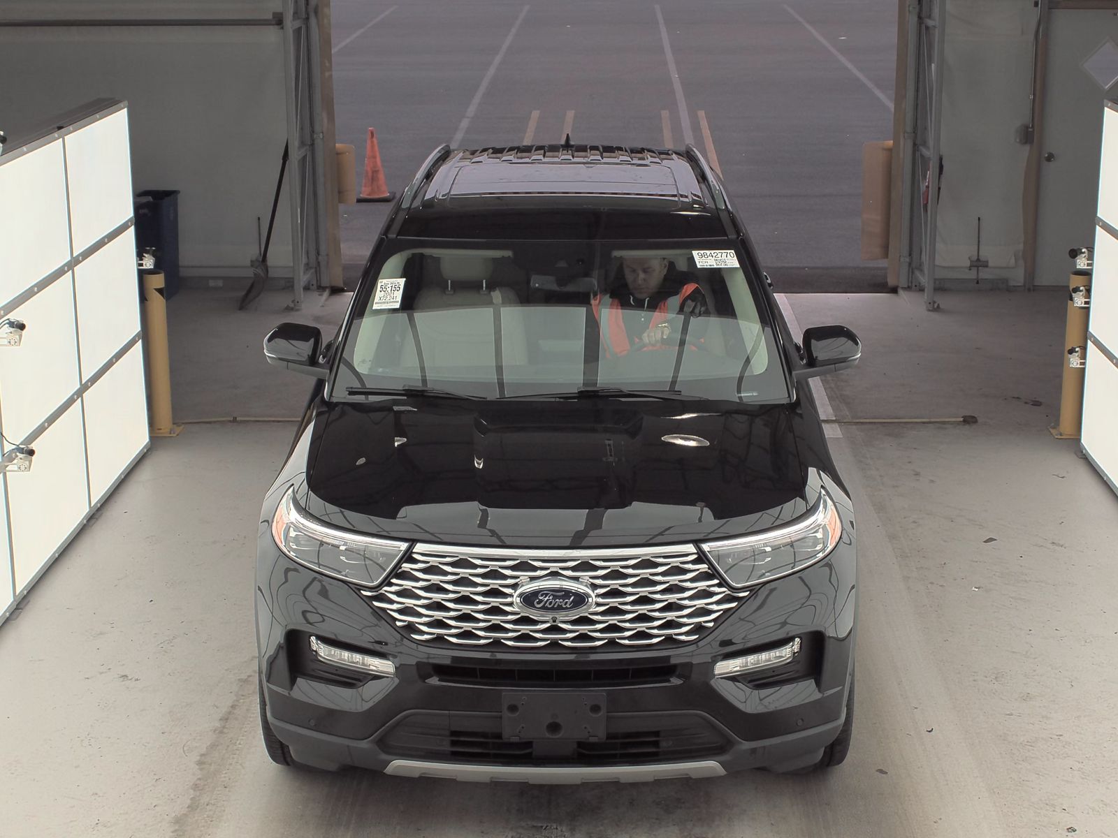 2021 Ford Explorer Platinum AWD