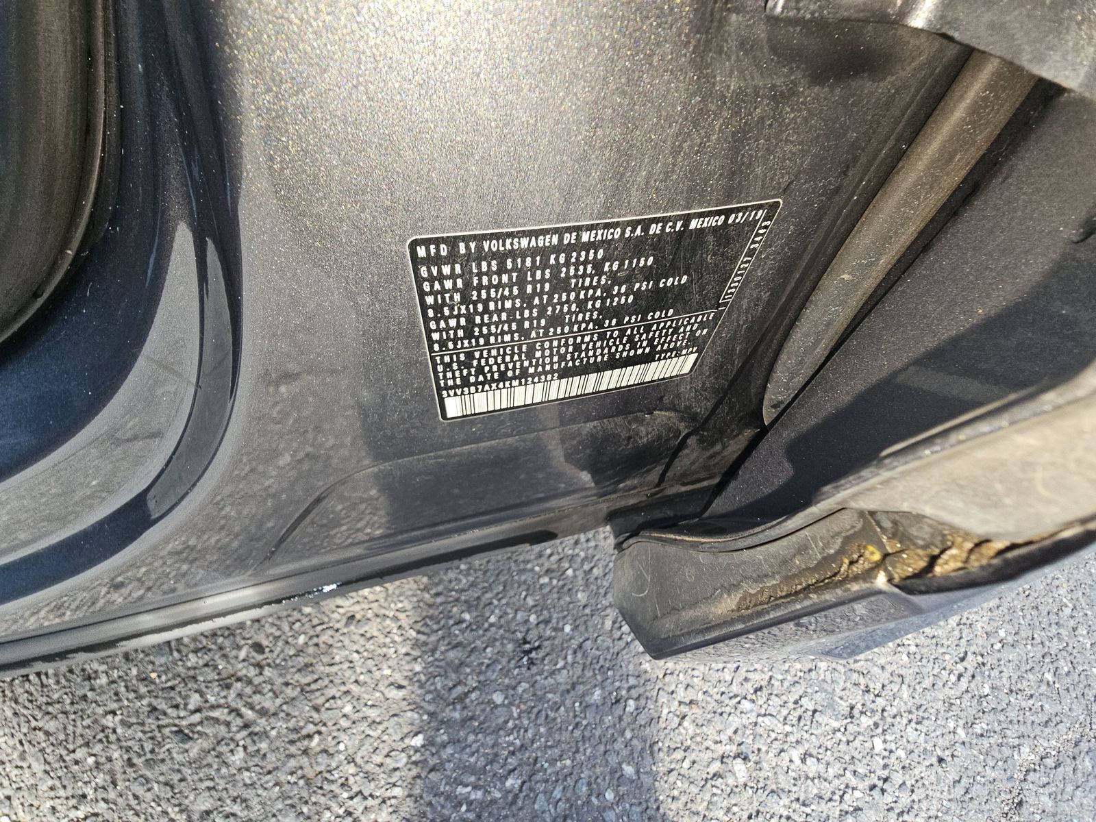 2019 Volkswagen Tiguan 2.0T SEL R-Line Black FWD