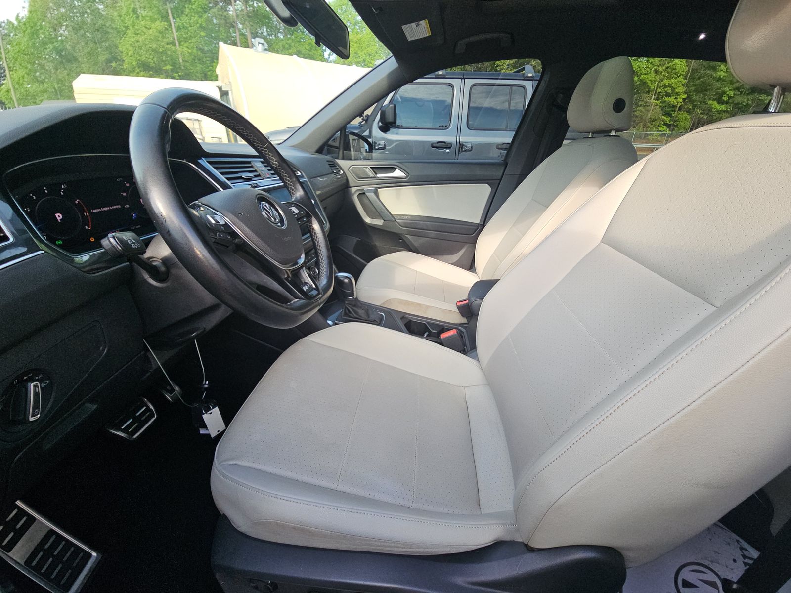 2019 Volkswagen Tiguan 2.0T SEL R-Line Black FWD