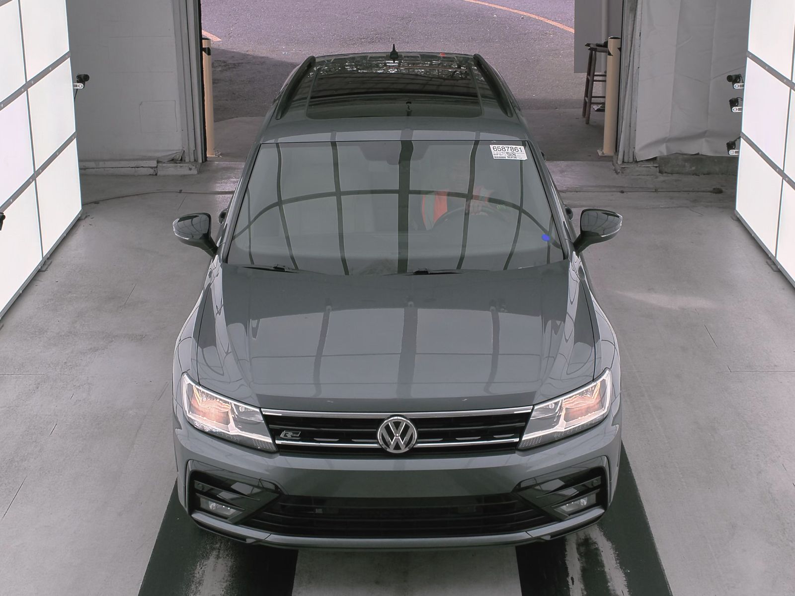 2019 Volkswagen Tiguan 2.0T SEL R-Line Black FWD
