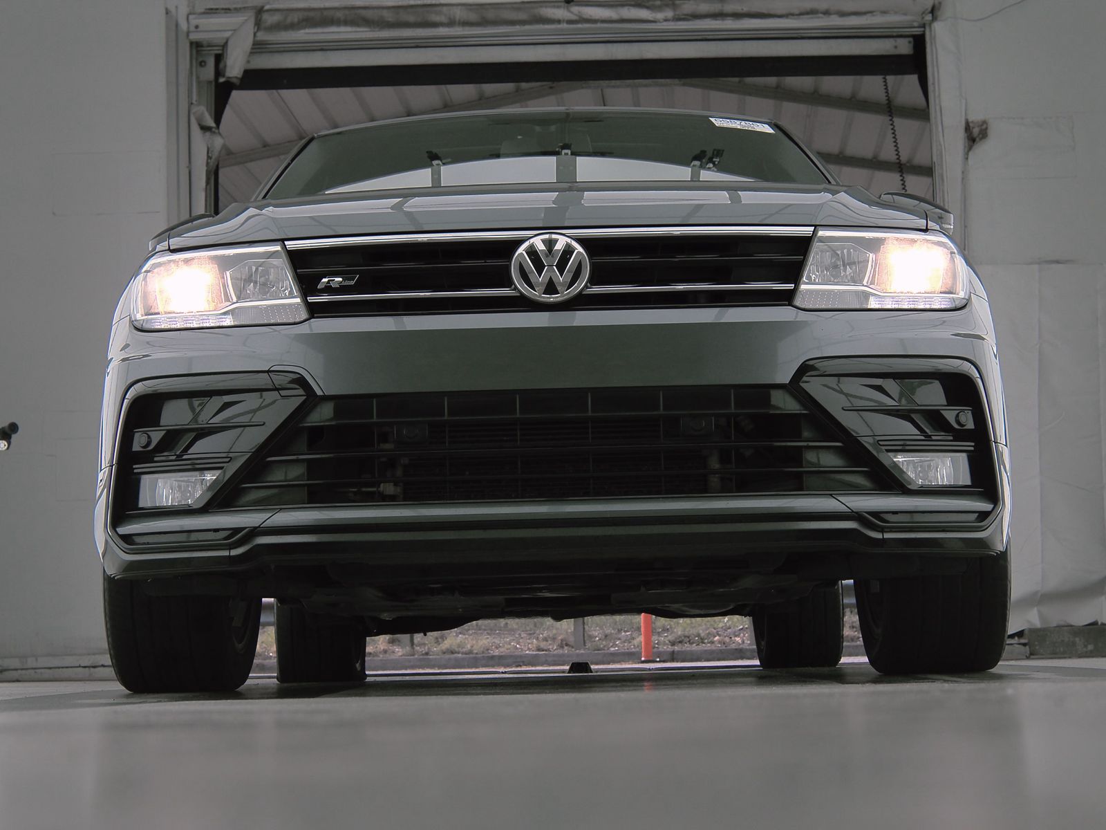 2019 Volkswagen Tiguan 2.0T SEL R-Line Black FWD