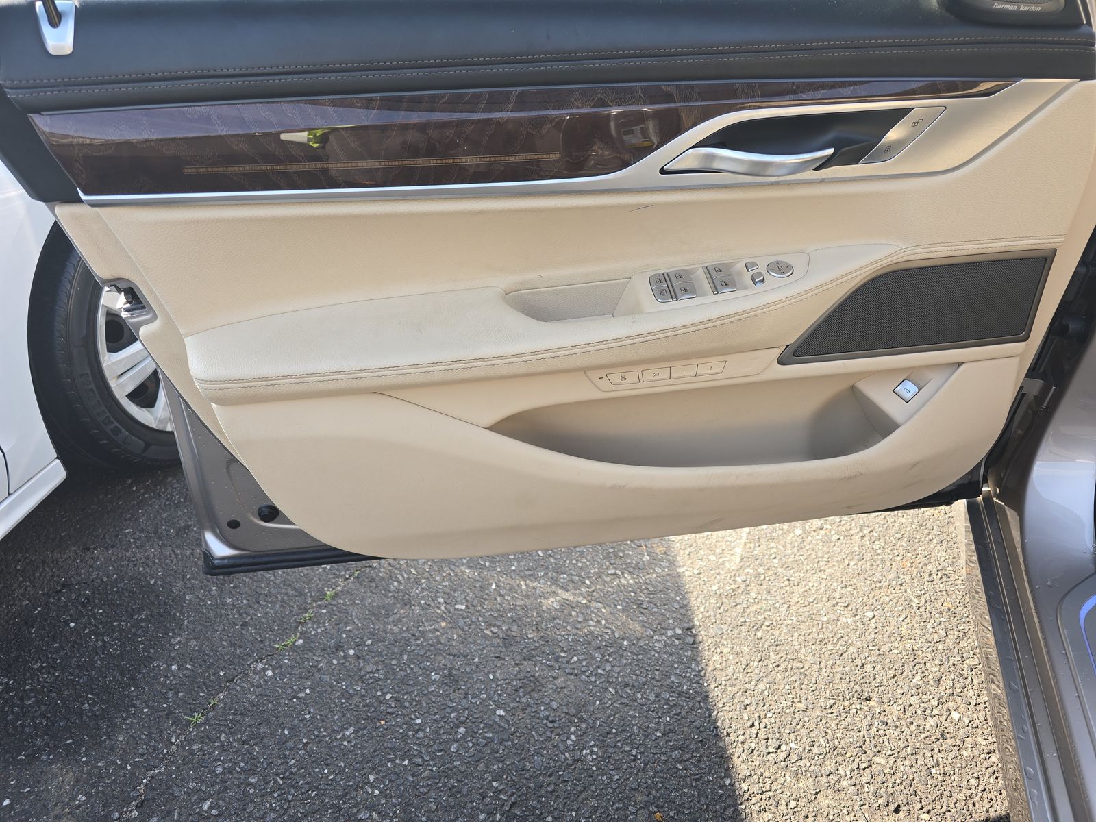 2019 BMW 7 Series 740i xDrive AWD